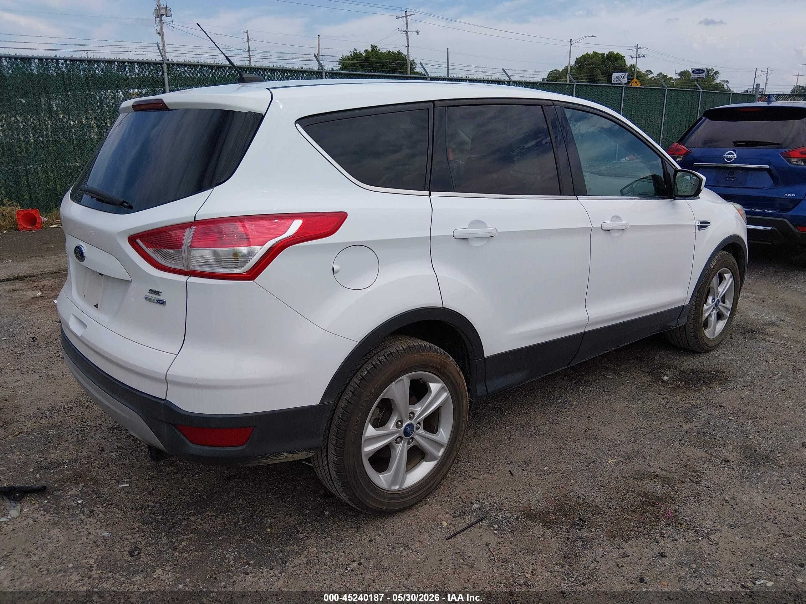 2013 Ford Escape Se White vin: 1FMCU9G9XDUB97747