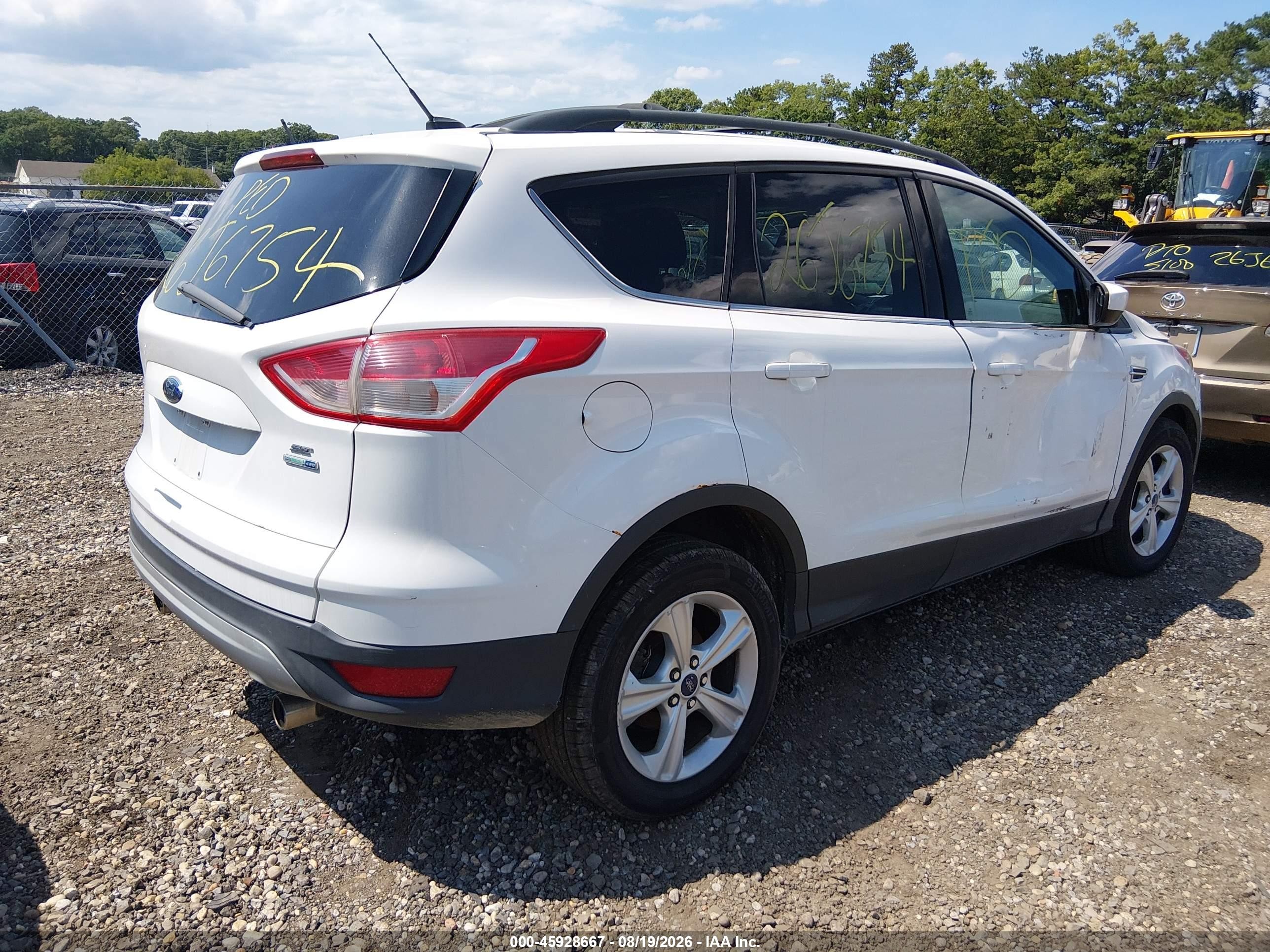 2013 Ford Escape Se White vin: 1FMCU9G9XDUD35108