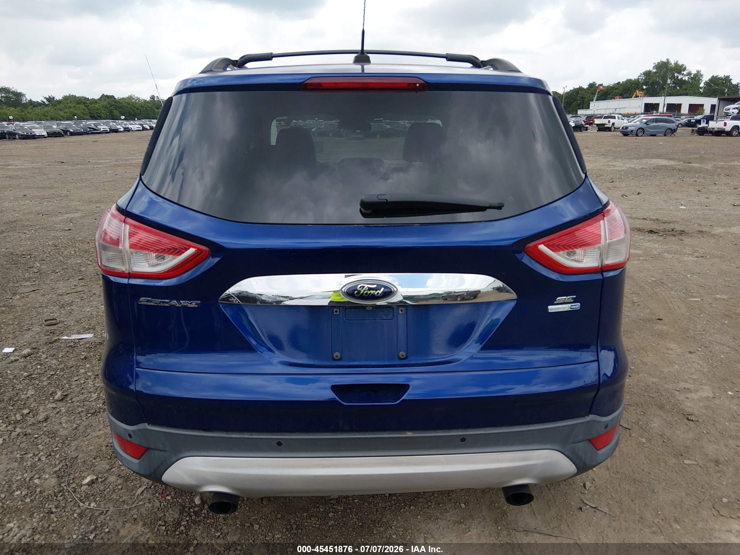2014 Ford Escape Se Синий vin: 1FMCU9G9XEUC28917