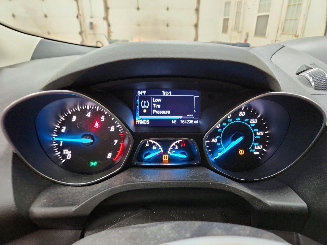 2014 Ford Escape Se Black vin: 1FMCU9G9XEUC87384
