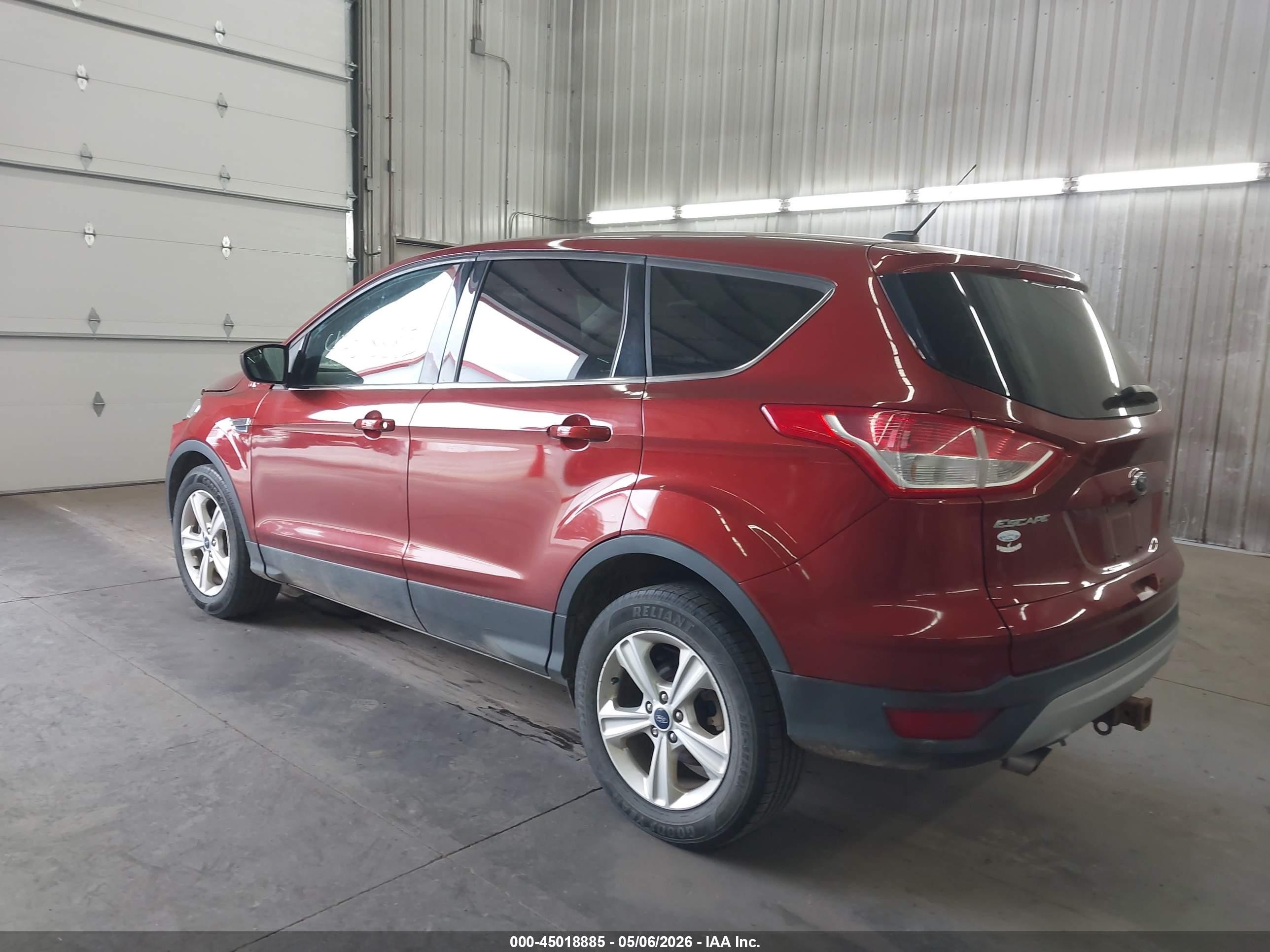 2014 Ford Escape Se Оранжевый vin: 1FMCU9G9XEUE26834