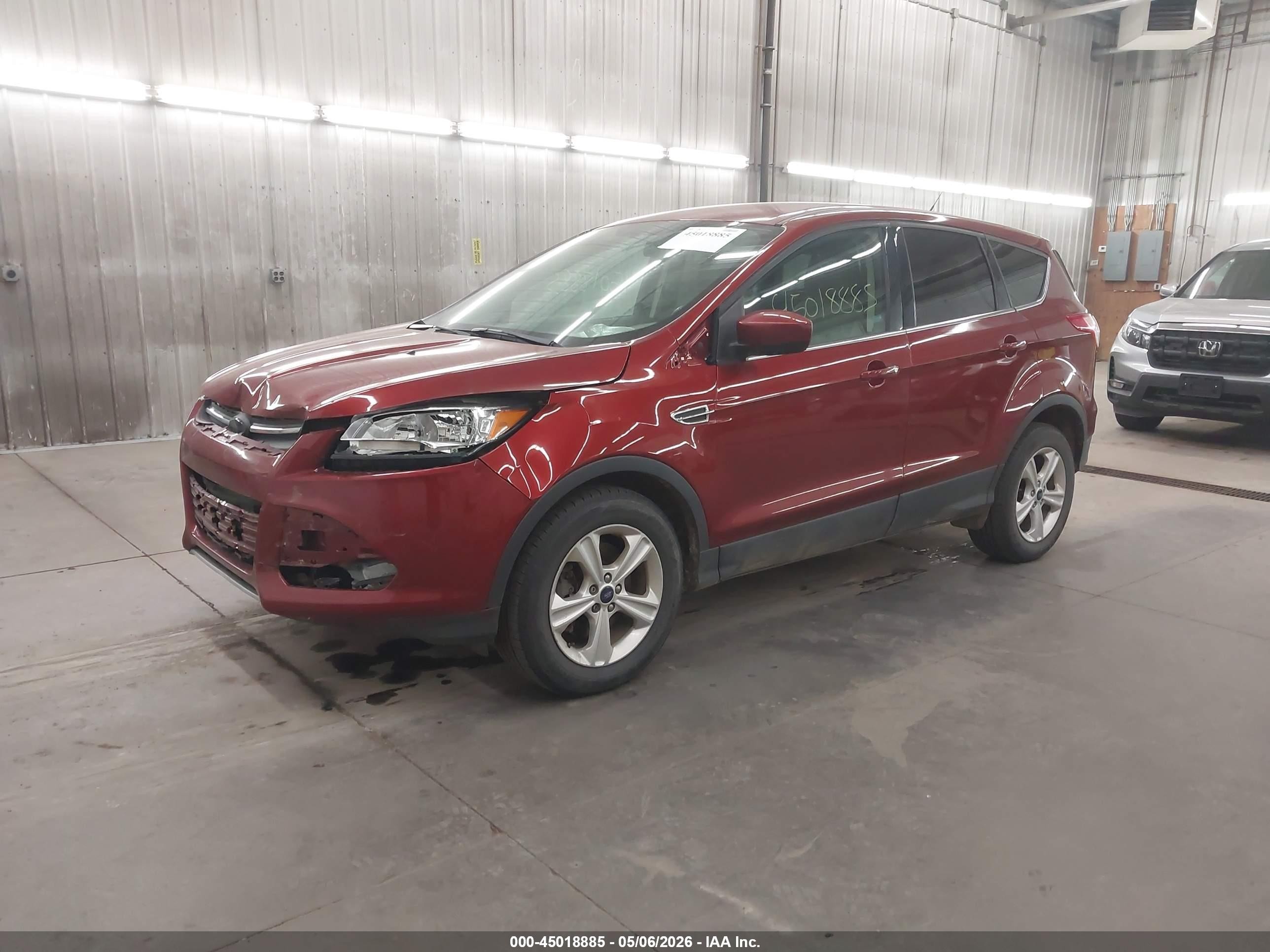 2014 Ford Escape Se Оранжевый vin: 1FMCU9G9XEUE26834