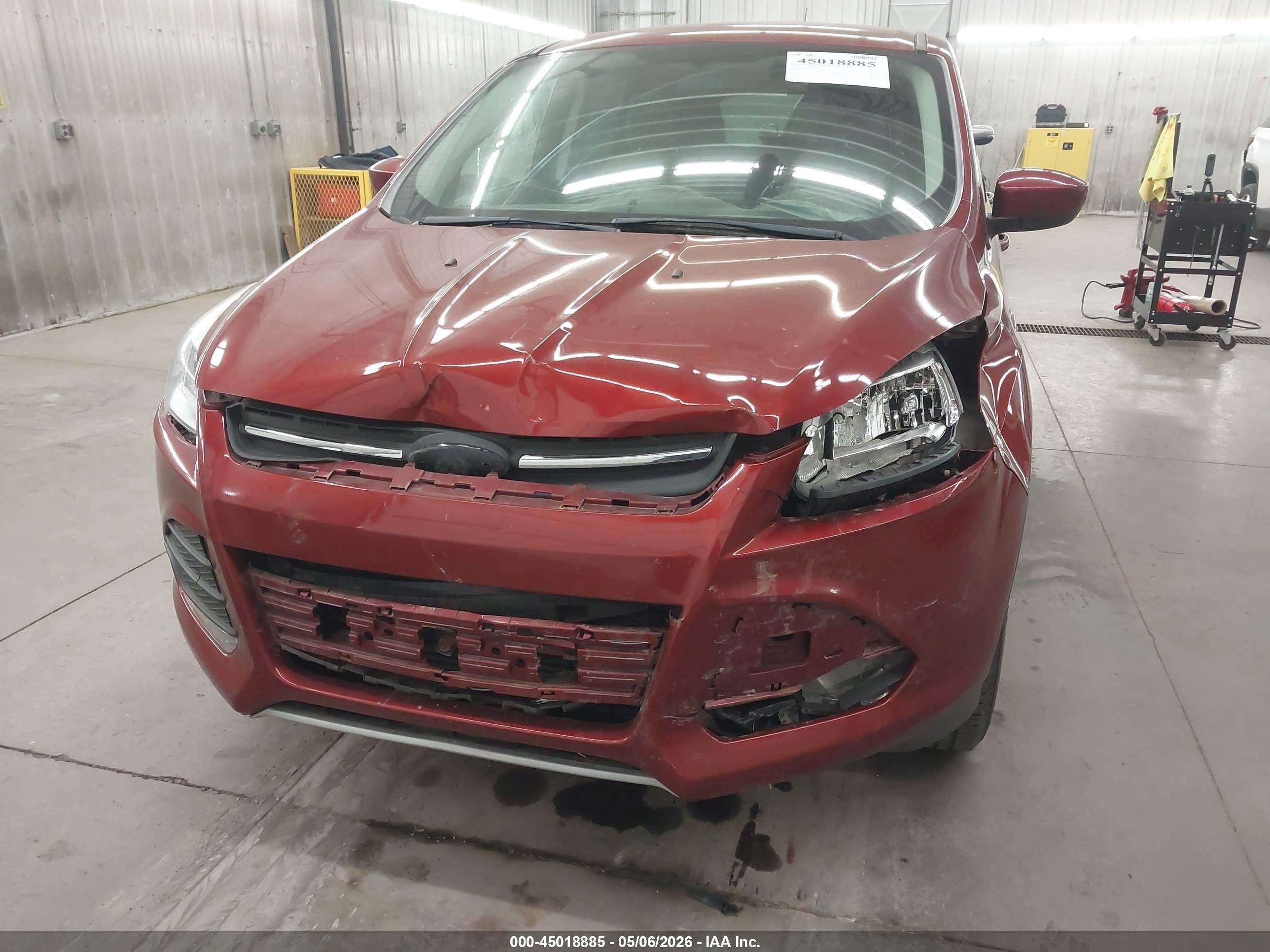 2014 Ford Escape Se Оранжевый vin: 1FMCU9G9XEUE26834