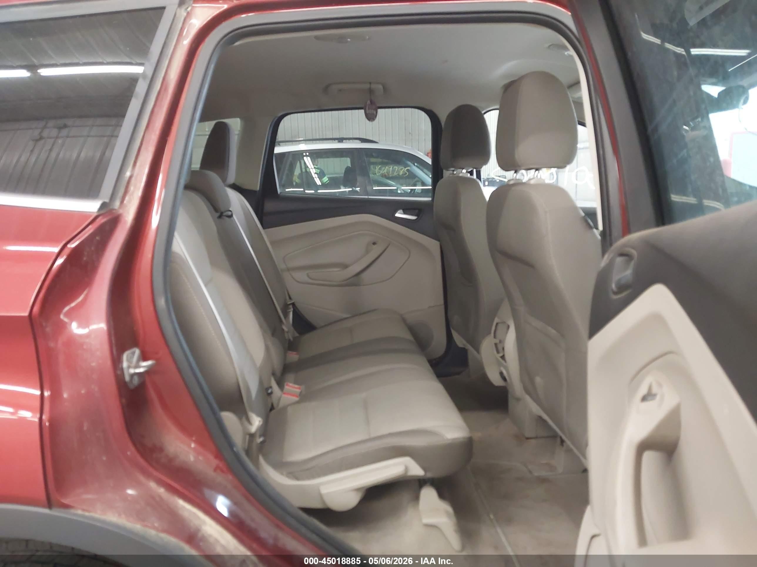 2014 Ford Escape Se Оранжевый vin: 1FMCU9G9XEUE26834