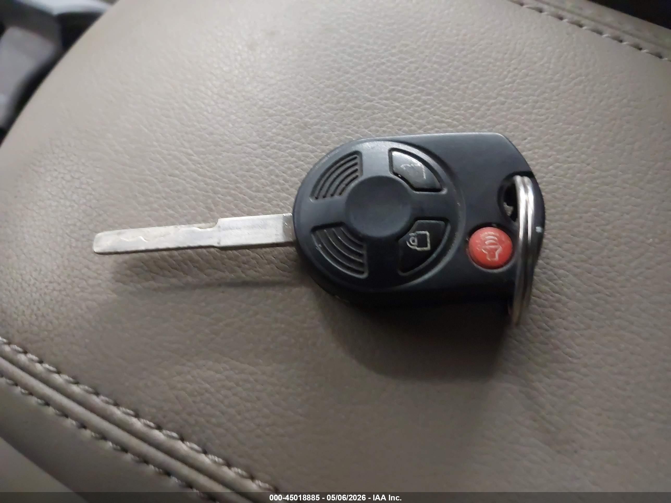 2014 Ford Escape Se Оранжевый vin: 1FMCU9G9XEUE26834