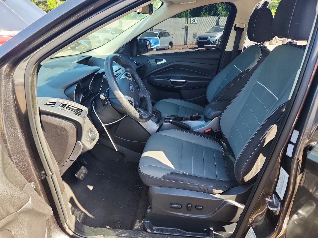 2015 Ford Escape Se Gray vin: 1FMCU9G9XFUA18352