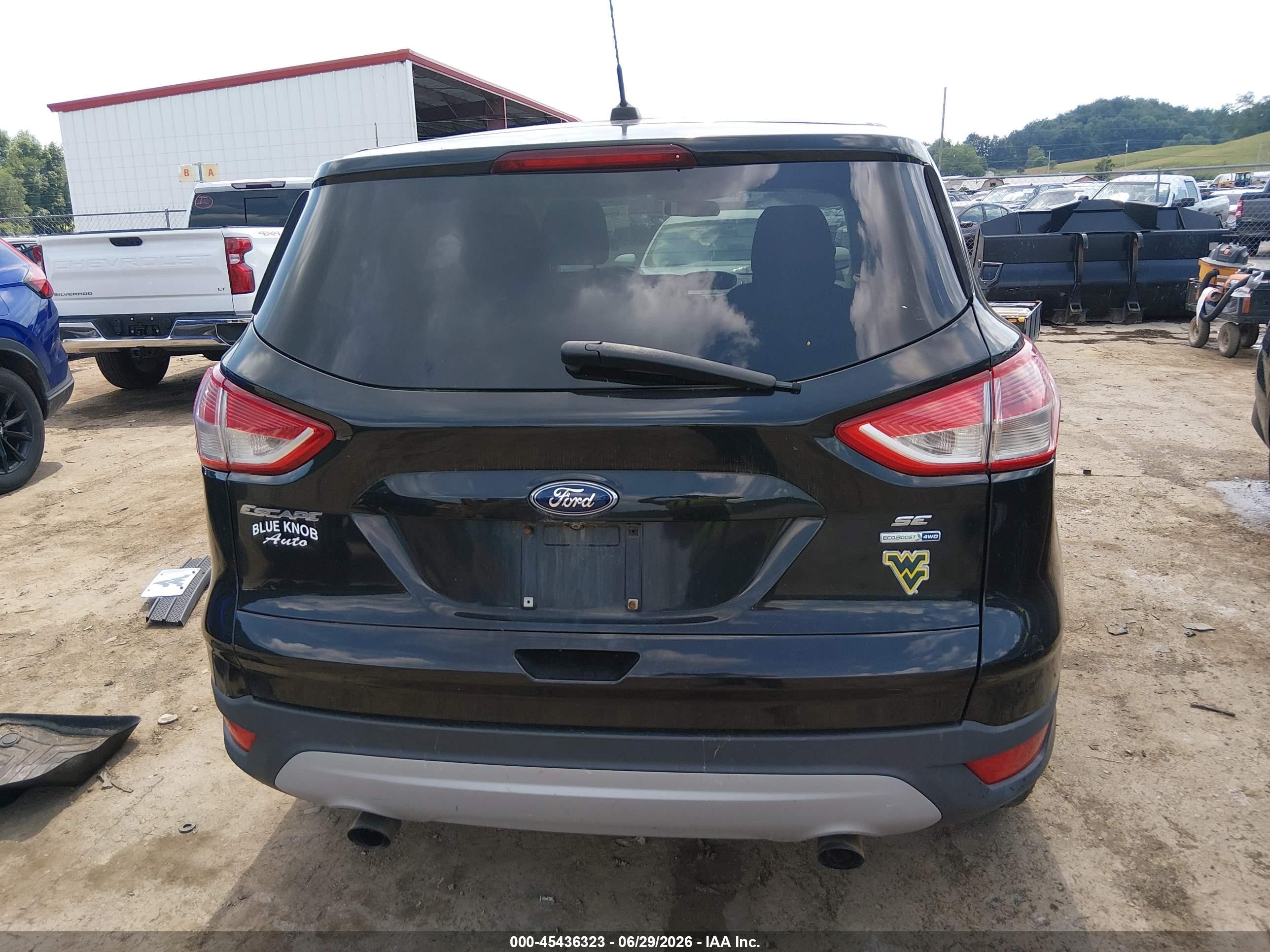 2015 Ford Escape Se Черный vin: 1FMCU9G9XFUB64783