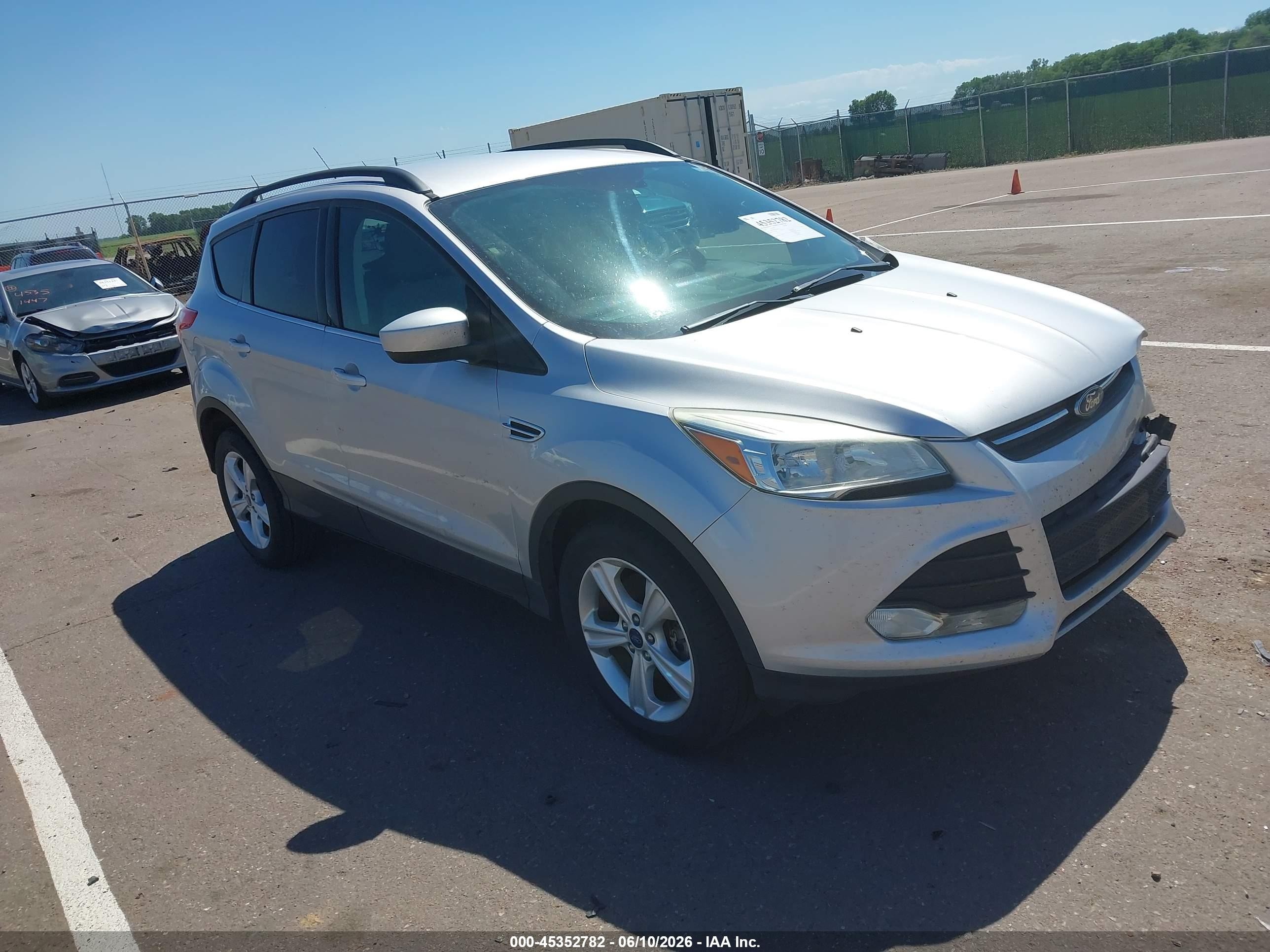 2015 Ford Escape Se Silver vin: 1FMCU9G9XFUC06403