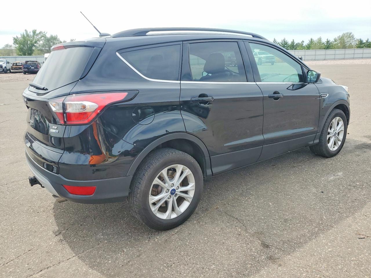 2017 Ford Escape Se Black vin: 1FMCU9G9XHUB80694