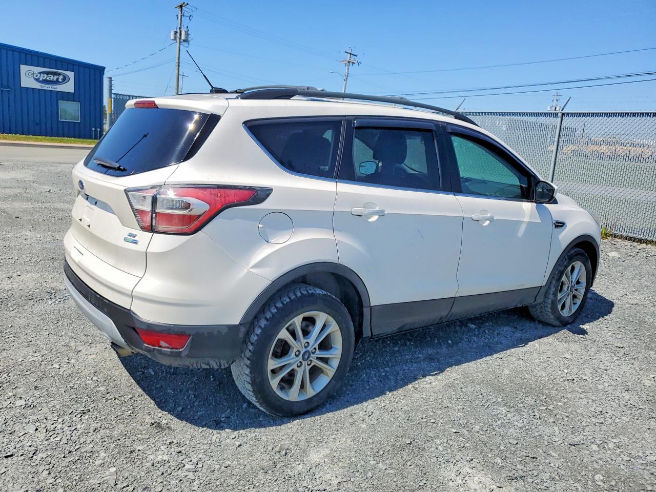2017 Ford Escape Se White vin: 1FMCU9GD0HUA05259