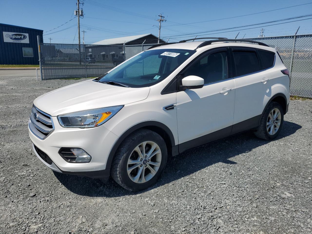 2017 Ford Escape Se White vin: 1FMCU9GD0HUA05259 Damage: Left Front Door, Dent(S) W/ Paint Dmg, > 12 Inches