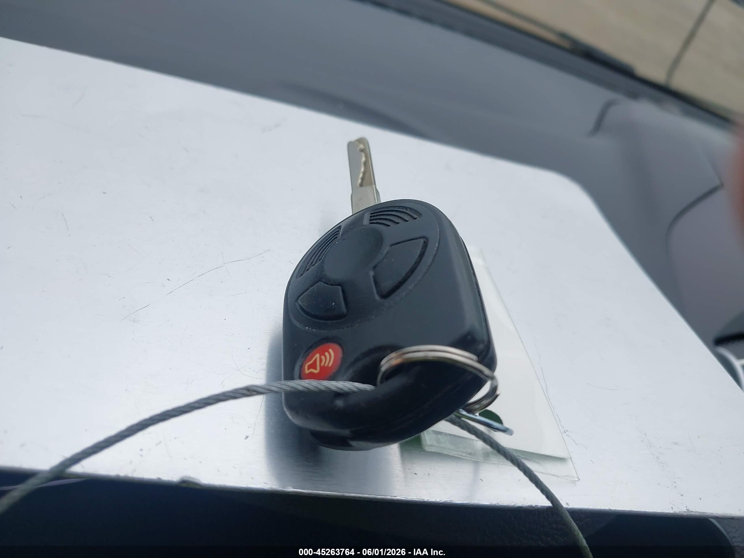 2017 Ford Escape Se Silver vin: 1FMCU9GD0HUE98666