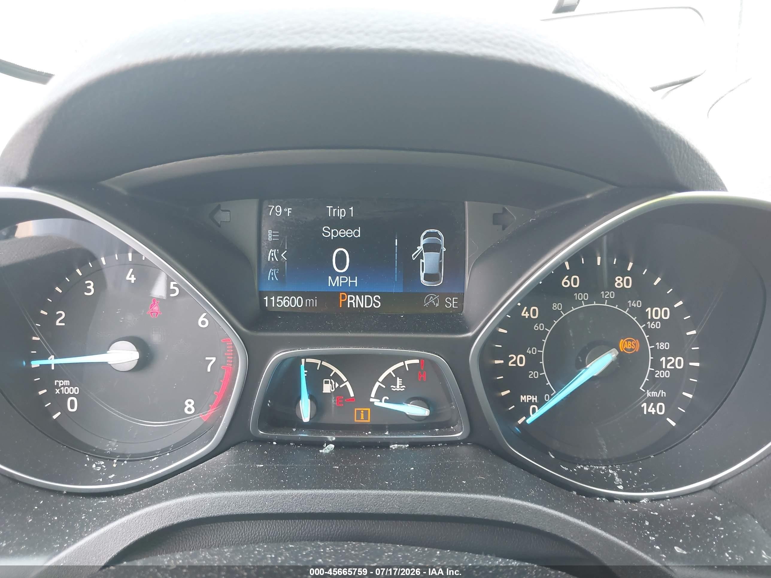 2018 Ford Escape Se White vin: 1FMCU9GD0JUA15327
