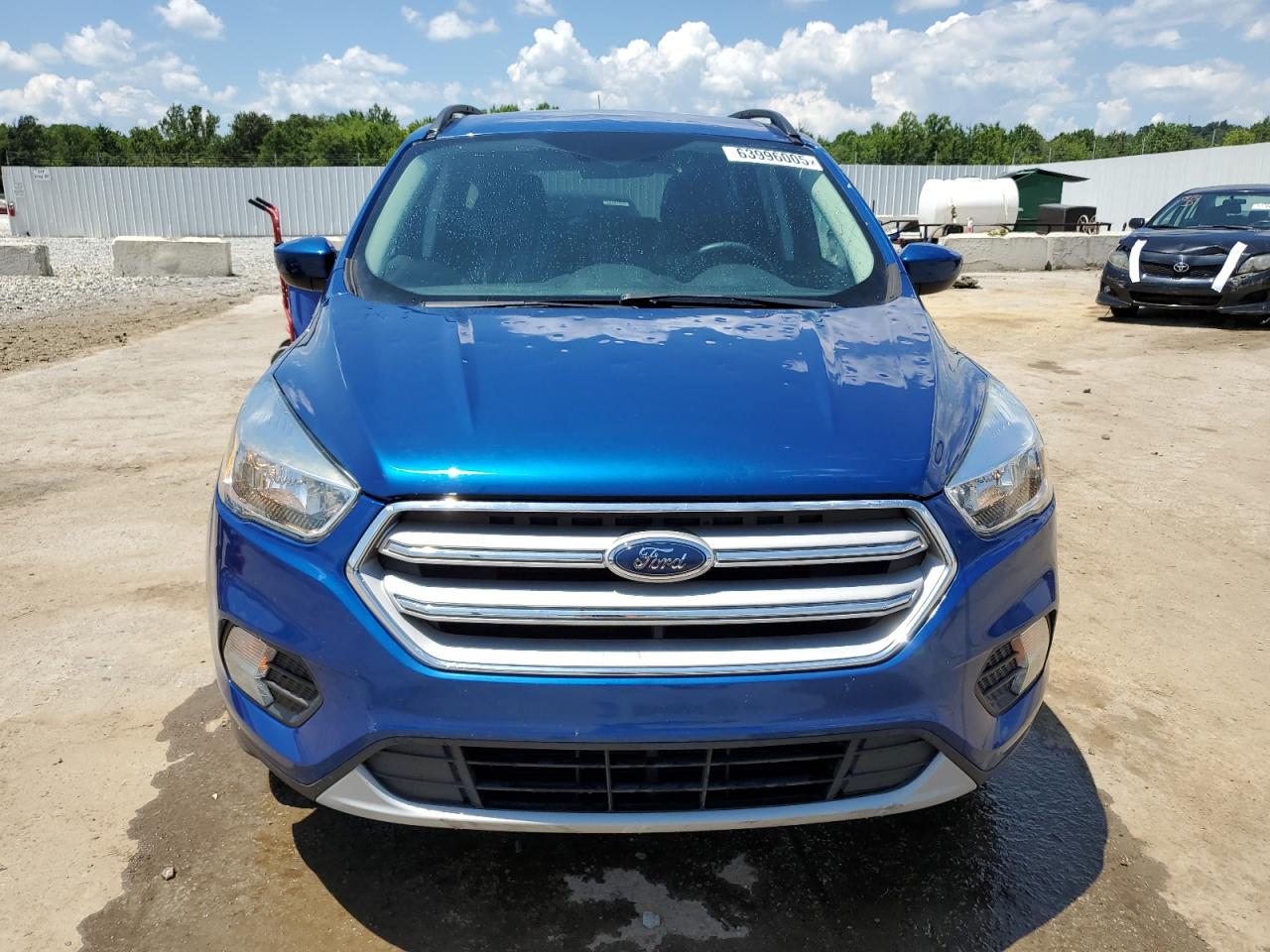 2018 Ford Escape Se   Синий vin: 1FMCU9GD0JUA32046