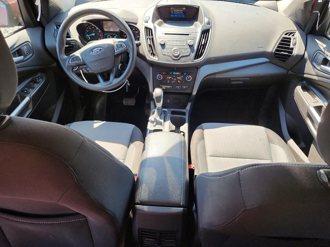 2018 Ford Escape Se Burgundy vin: 1FMCU9GD0JUC74190