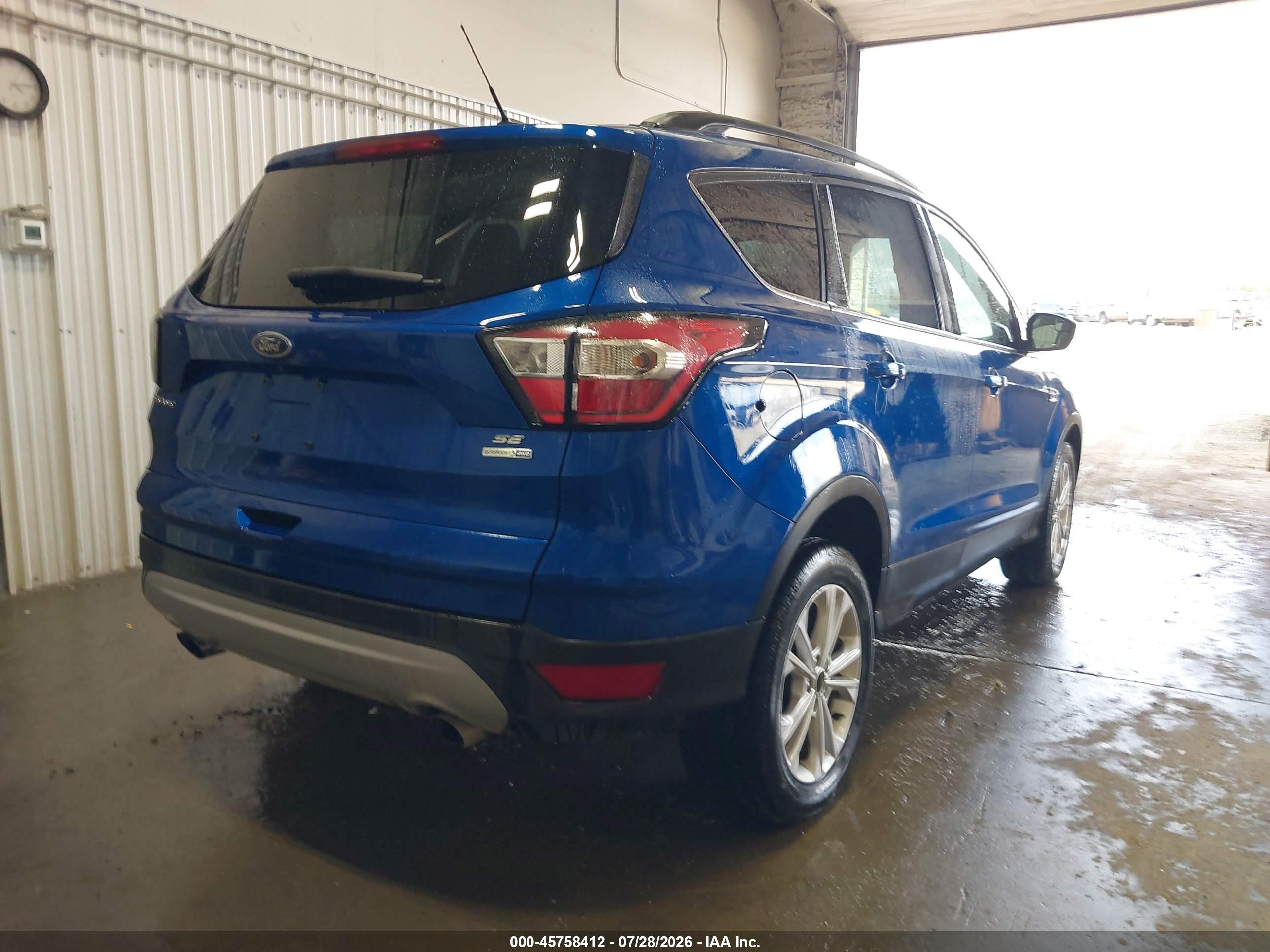 2018 Ford Escape Se Blue vin: 1FMCU9GD0JUD08919