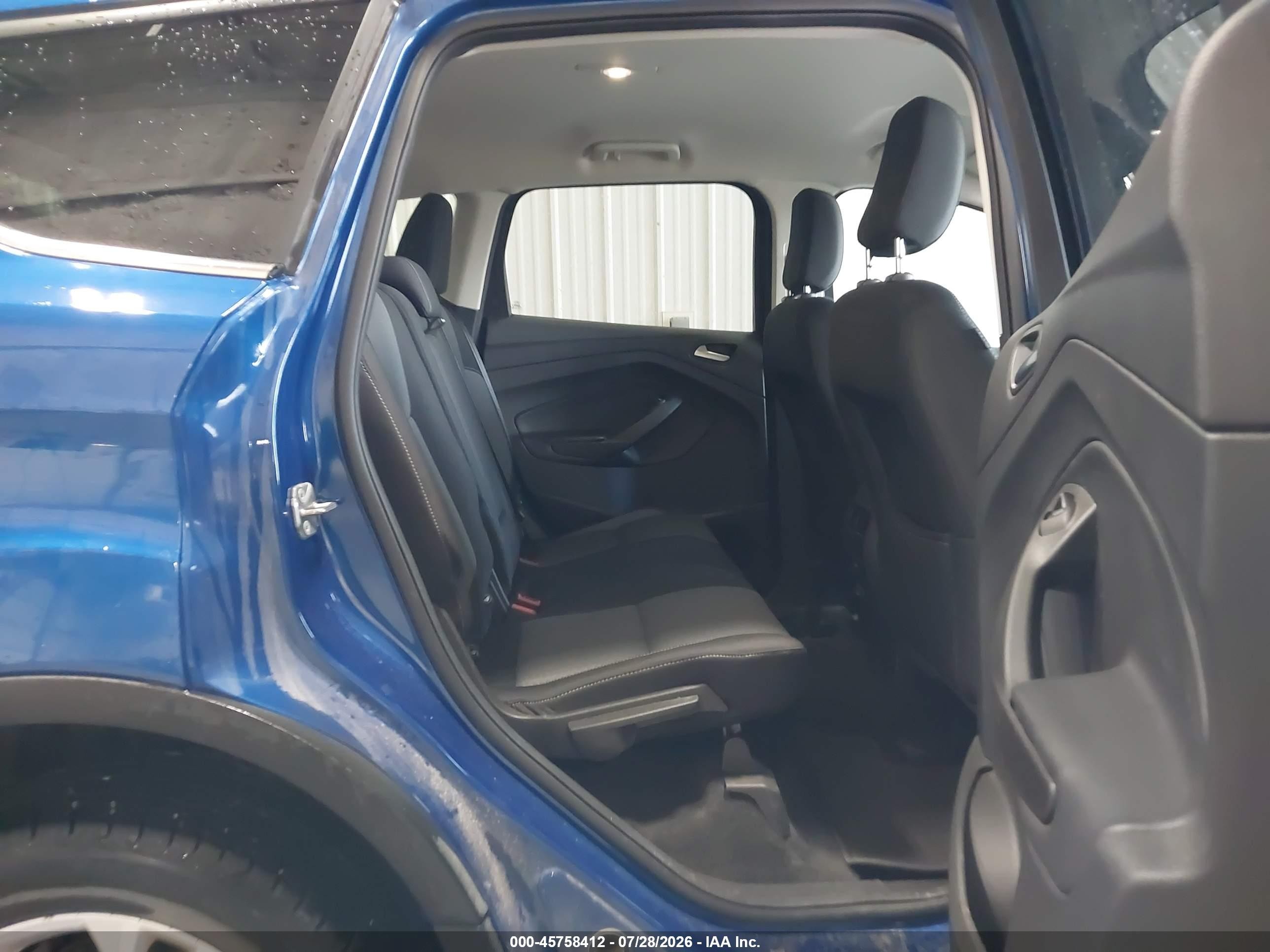 2018 Ford Escape Se Blue vin: 1FMCU9GD0JUD08919