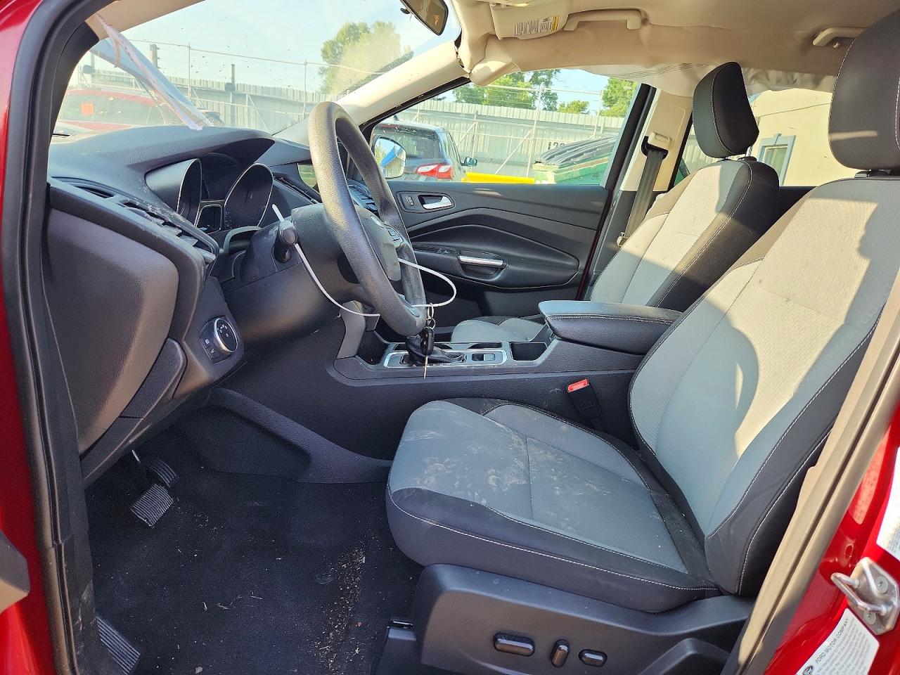 2018 Ford Escape Se Red vin: 1FMCU9GD0JUD31455