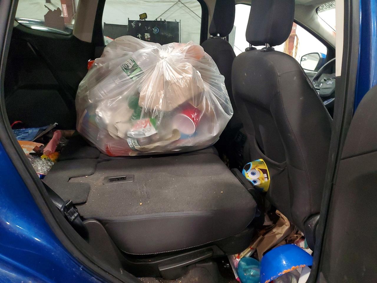2019 Ford Escape Se Blue vin: 1FMCU9GD0KUA48622