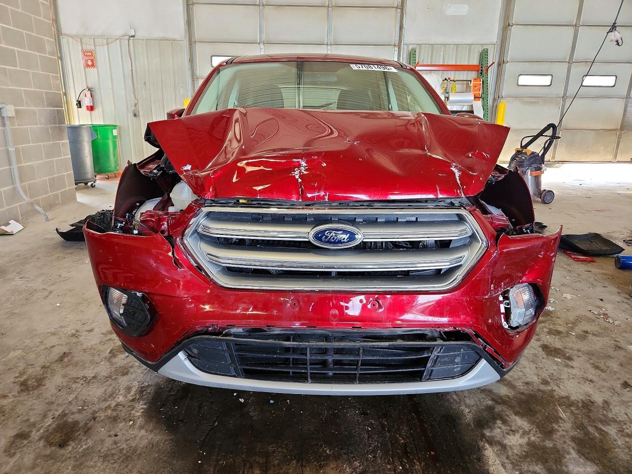 2017 Ford Escape Se Burgundy vin: 1FMCU9GD1HUA89947