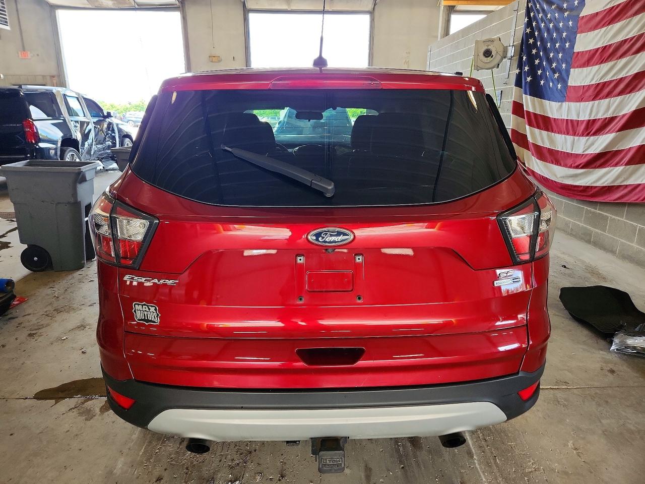 2017 Ford Escape Se Burgundy vin: 1FMCU9GD1HUA89947