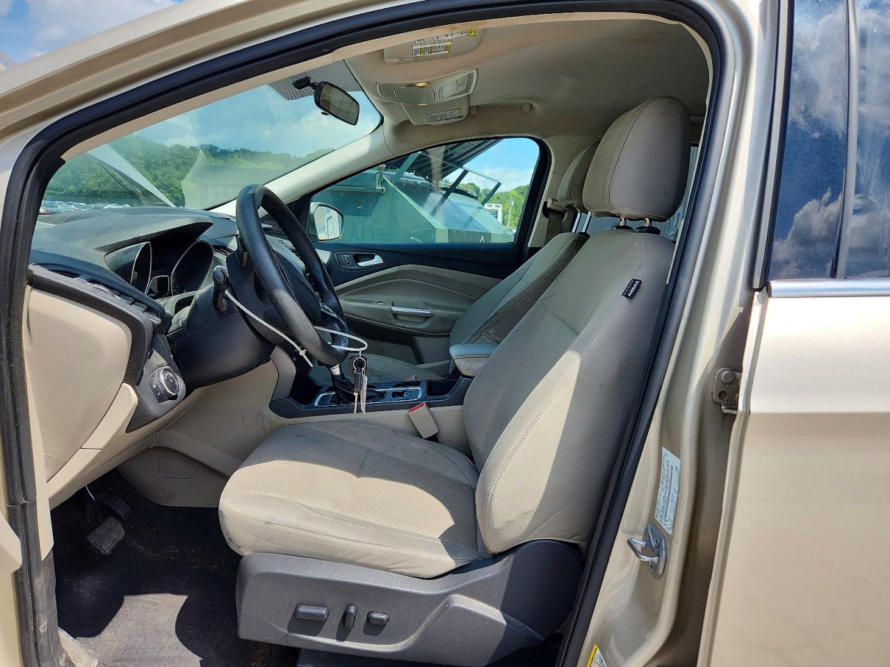 2017 Ford Escape Se Tan vin: 1FMCU9GD1HUA90967