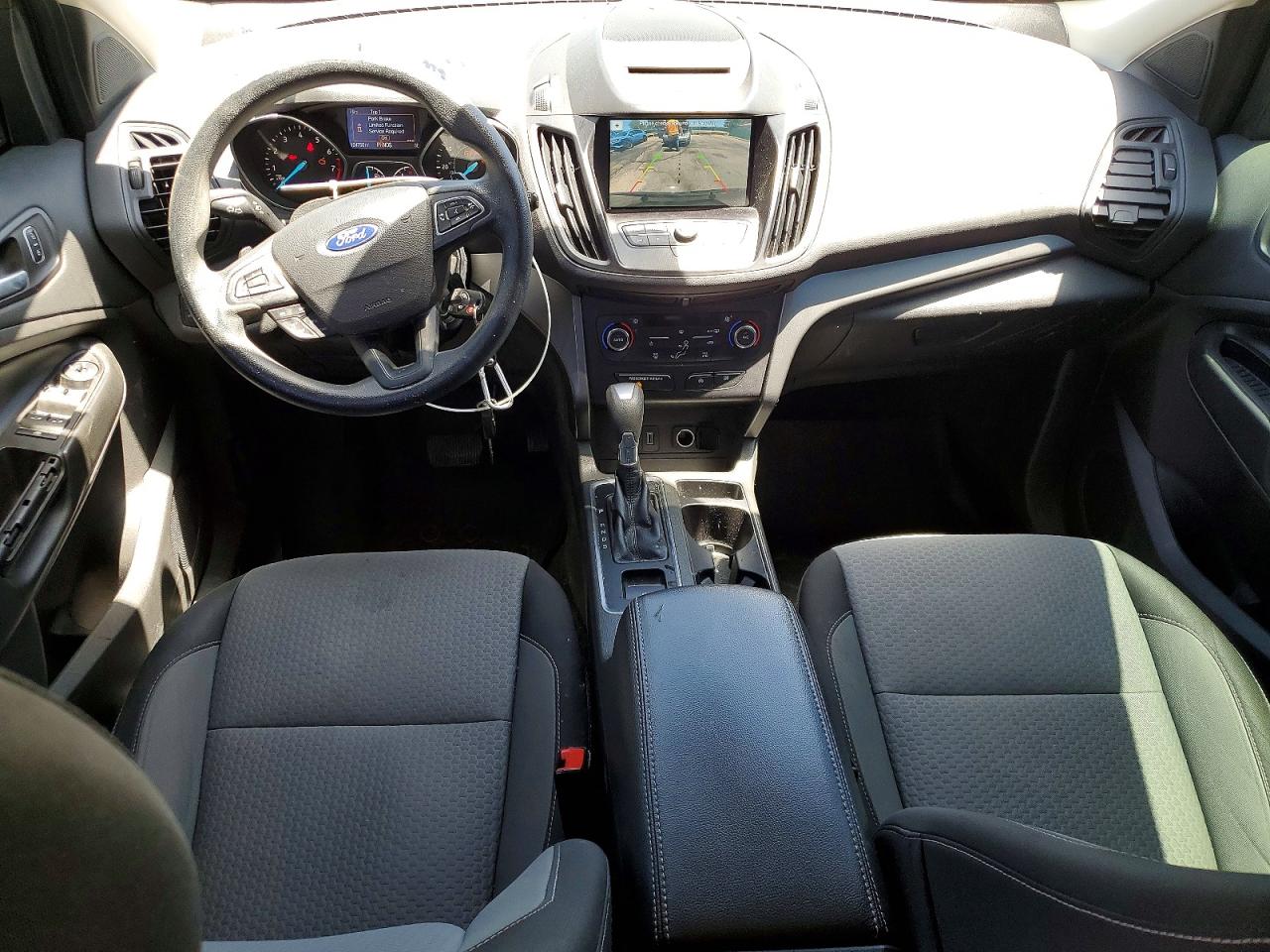 2017 Ford Escape Se Черный vin: 1FMCU9GD1HUC03798