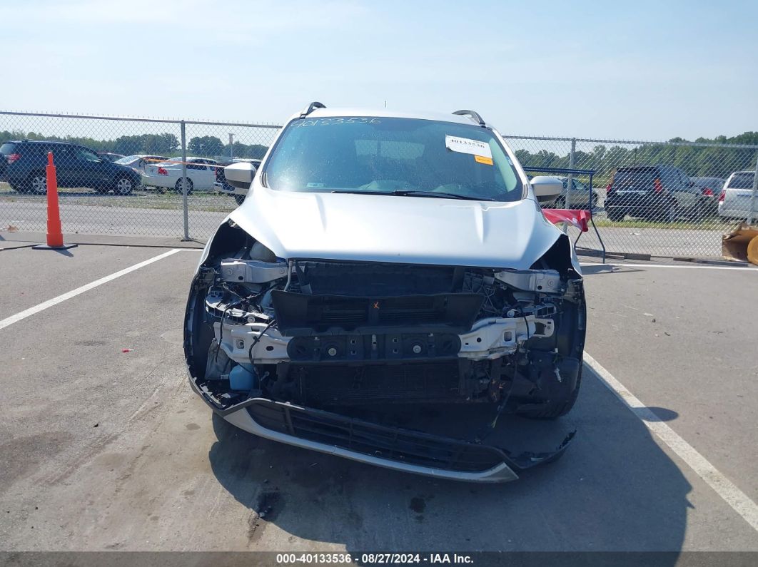 2017 Ford Escape Se Silver vin: 1FMCU9GD1HUC63323