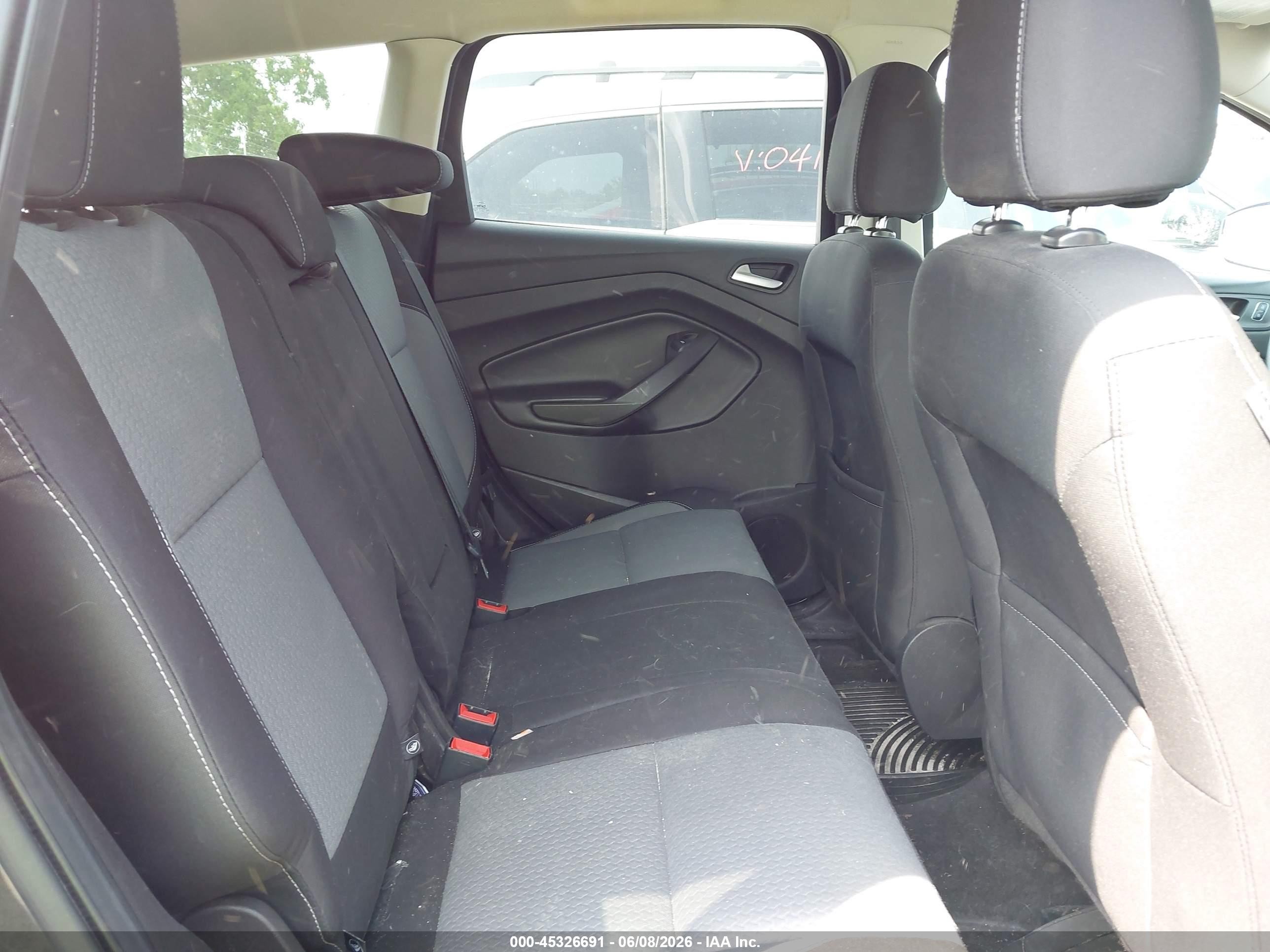 2017 Ford Escape Se Серый vin: 1FMCU9GD1HUD01150