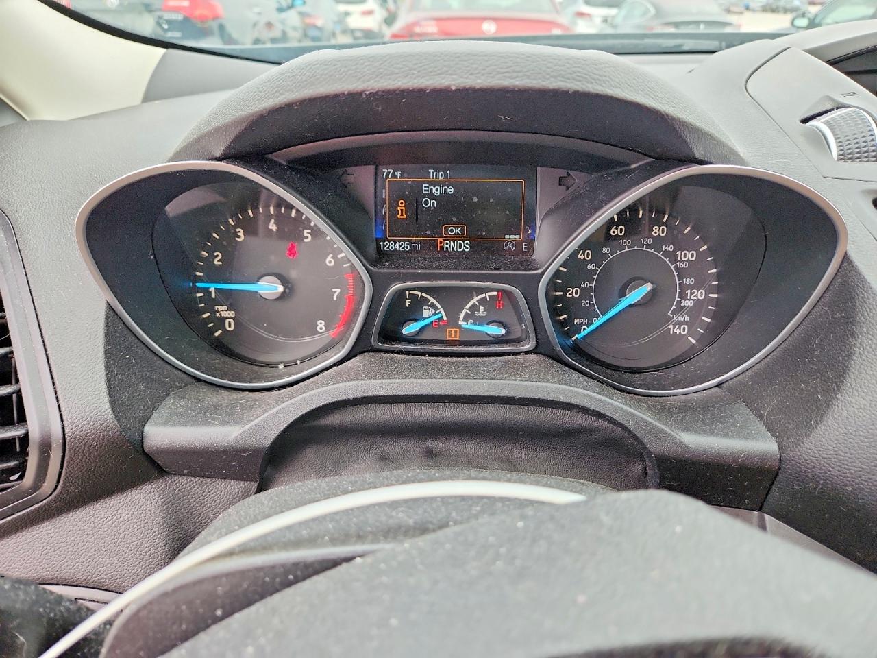 2017 Ford Escape Se Серый vin: 1FMCU9GD1HUE88602