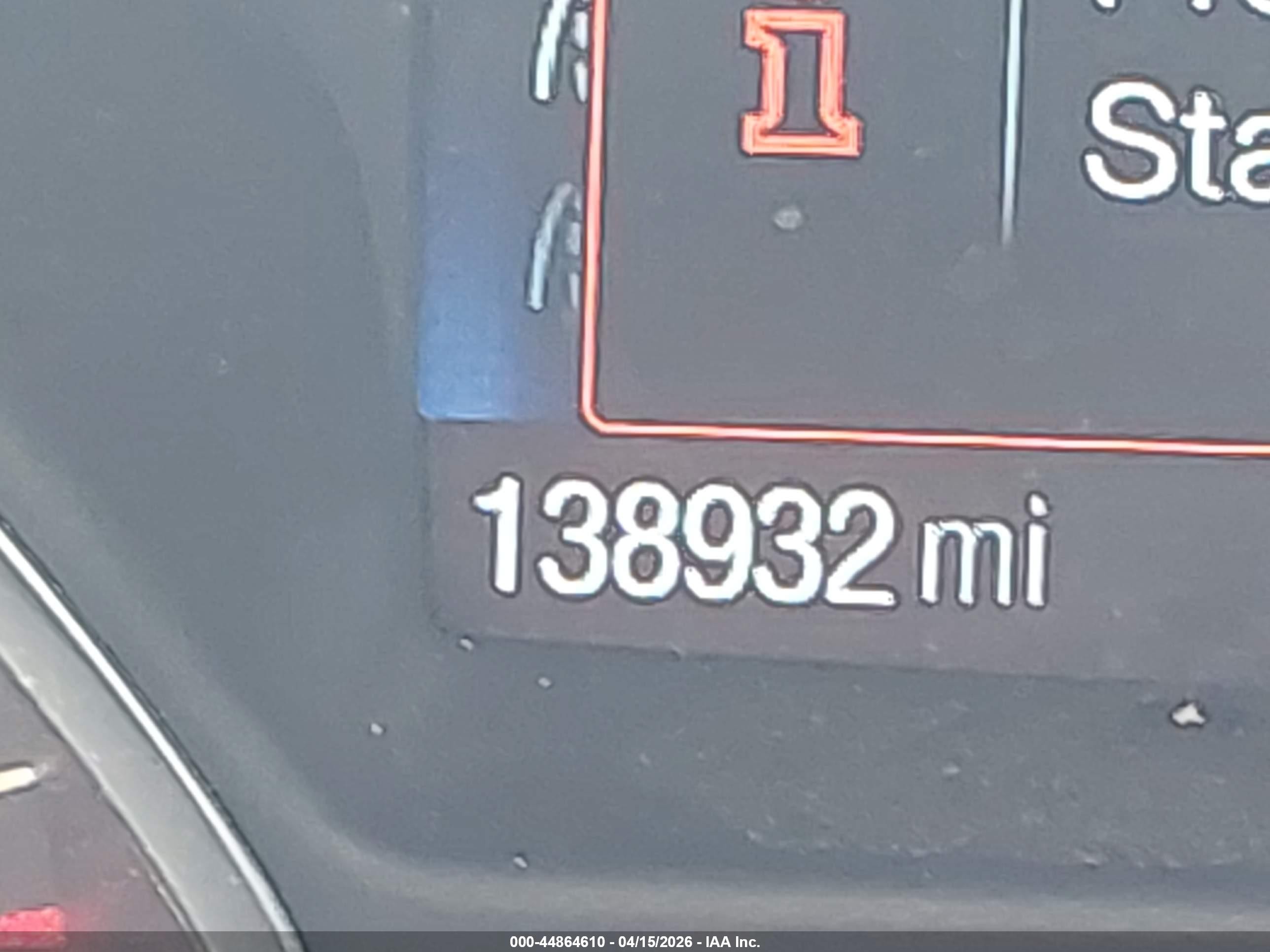 2019 Ford Escape Se White vin: 1FMCU9GD1KUB31394