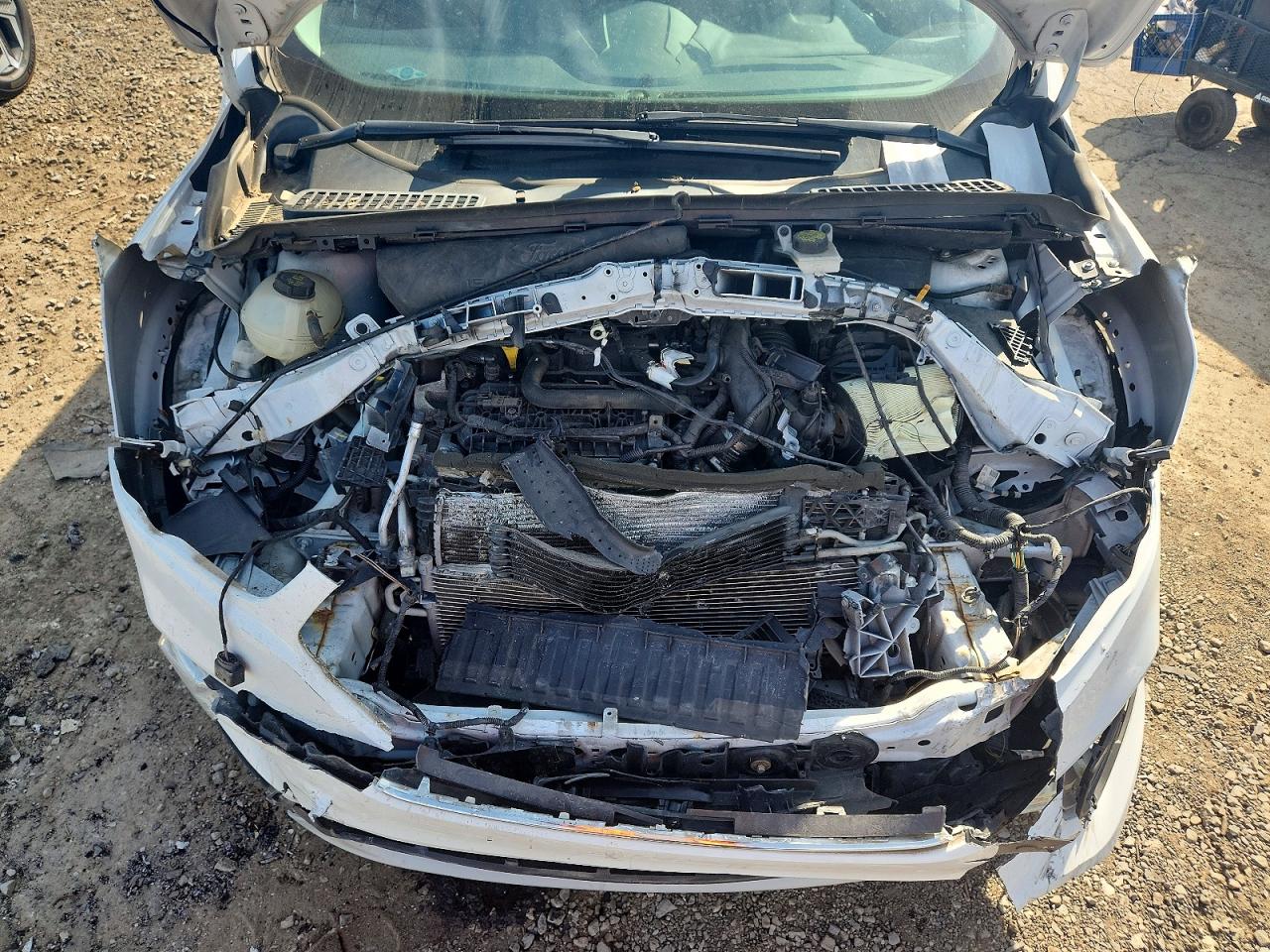 2017 Ford Escape Se White vin: 1FMCU9GD2HUA12925