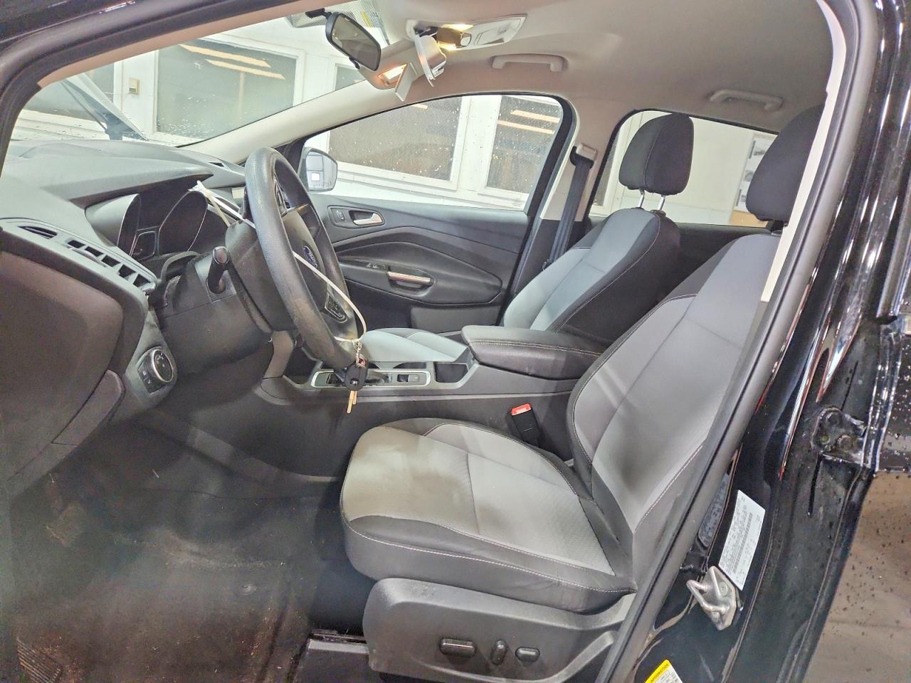 2017 Ford Escape Se Black vin: 1FMCU9GD2HUD11542