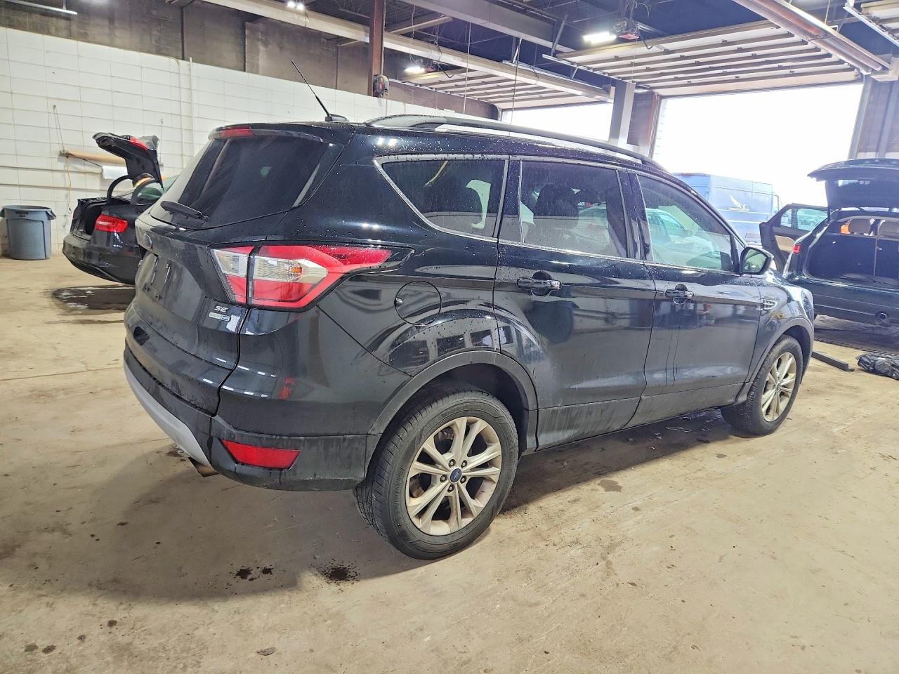 2017 Ford Escape Se Black vin: 1FMCU9GD2HUD11542
