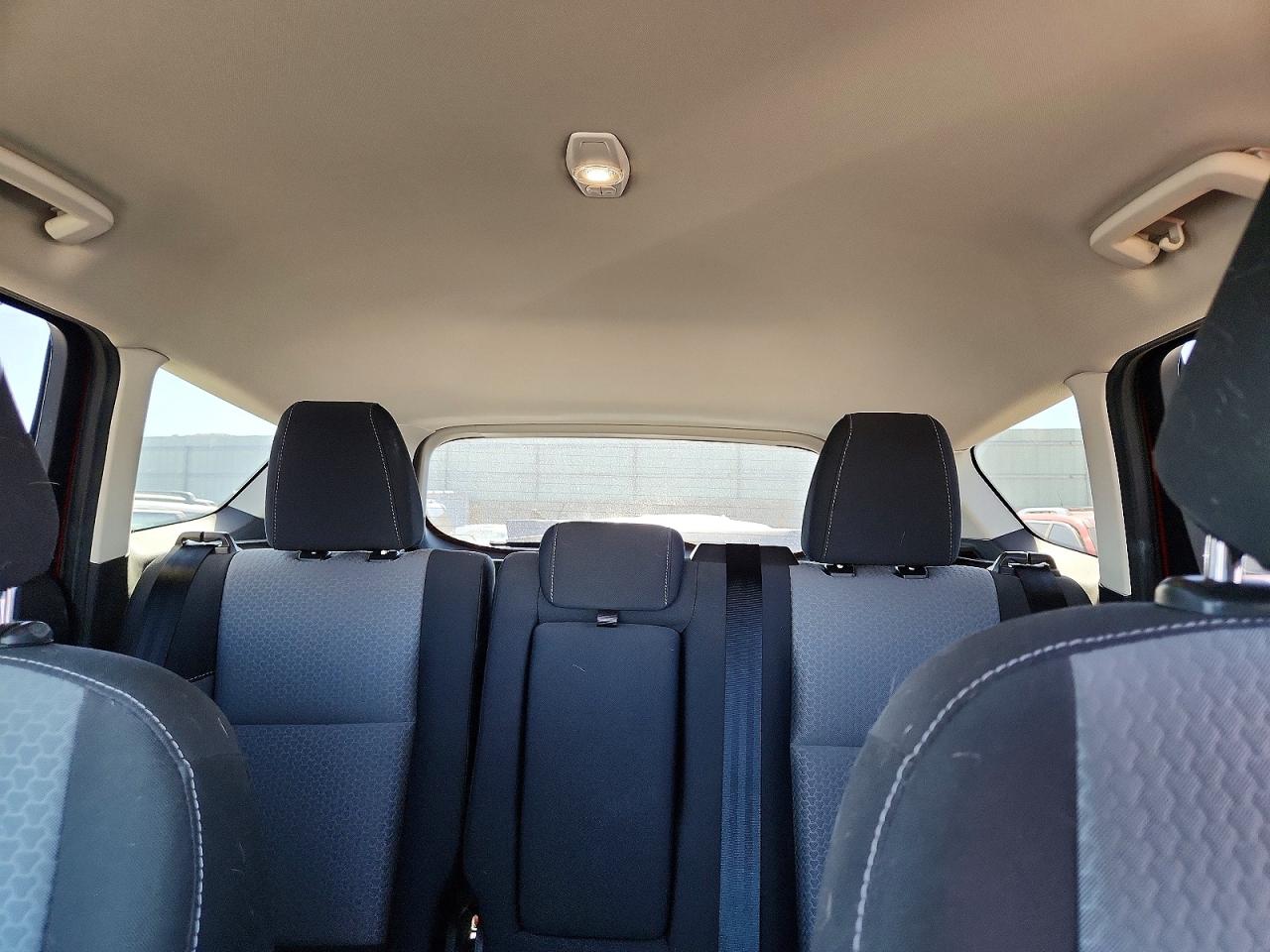 2018 Ford Escape Se Red vin: 1FMCU9GD2JUB73202
