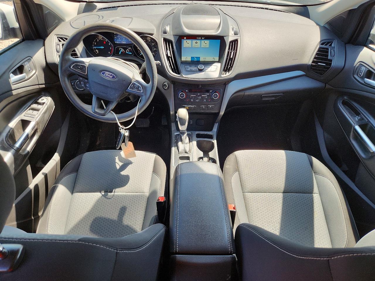 2019 Ford Escape Se White vin: 1FMCU9GD2KUC35831