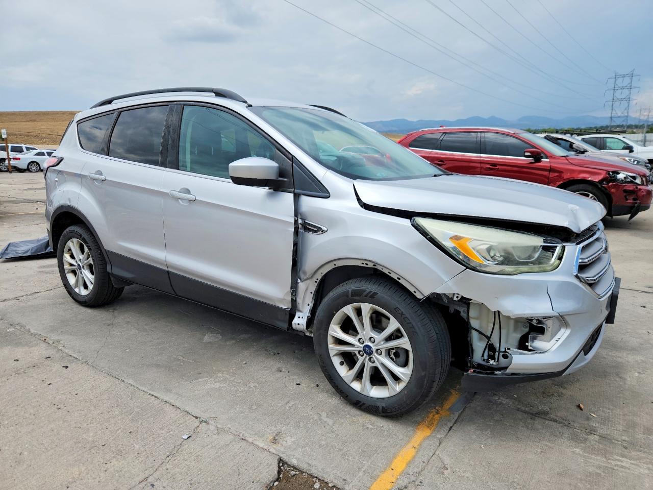 2017 Ford Escape Se Silver vin: 1FMCU9GD3HUD47448