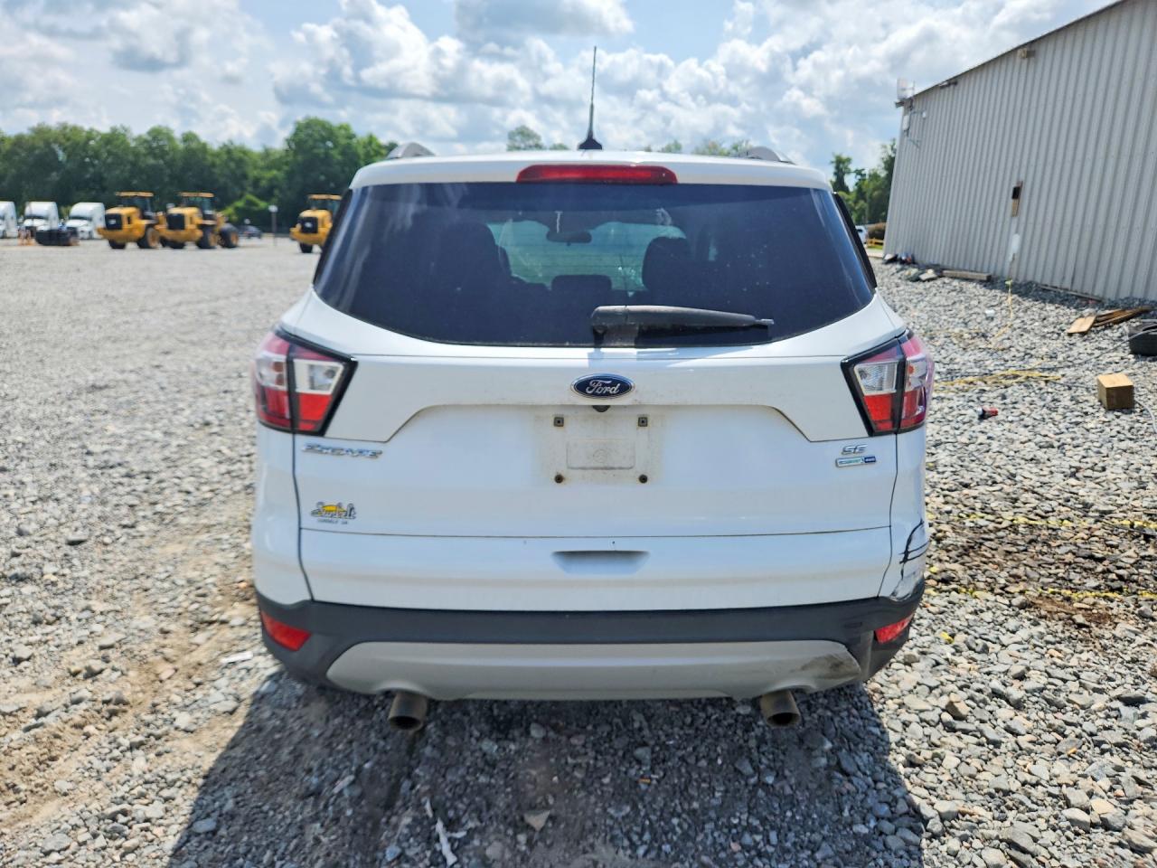 2018 Ford Escape Se White vin: 1FMCU9GD3JUB53511
