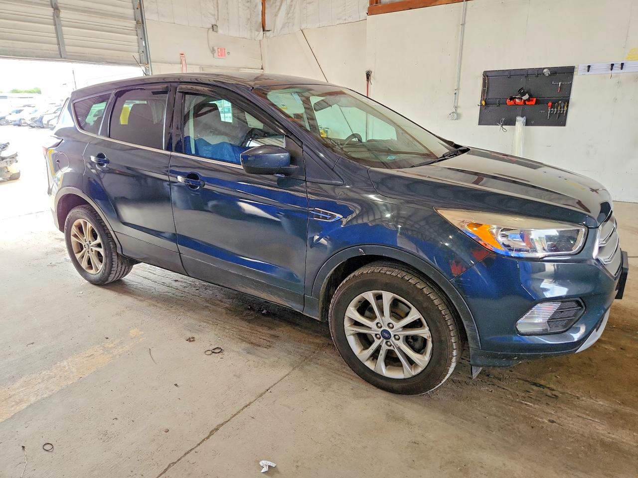 2019 Ford Escape Se Угольный vin: 1FMCU9GD3KUA03738
