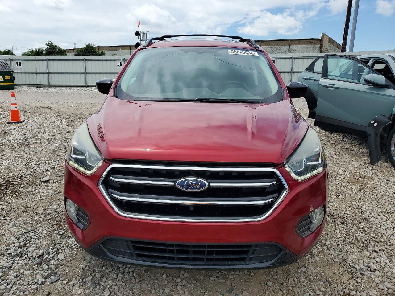 2017 Ford Escape Se Красный vin: 1FMCU9GD4HUB63362