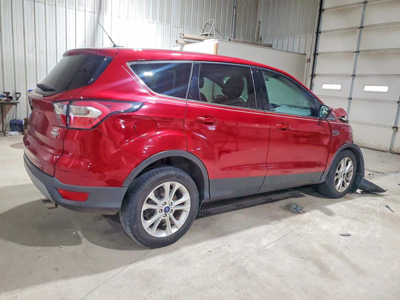 2017 Ford Escape Se Бордовый vin: 1FMCU9GD4HUB94837