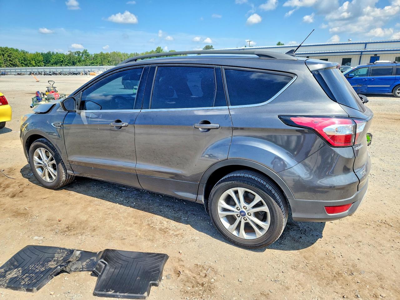 2018 Ford Escape Se Gray vin: 1FMCU9GD4JUC98394
