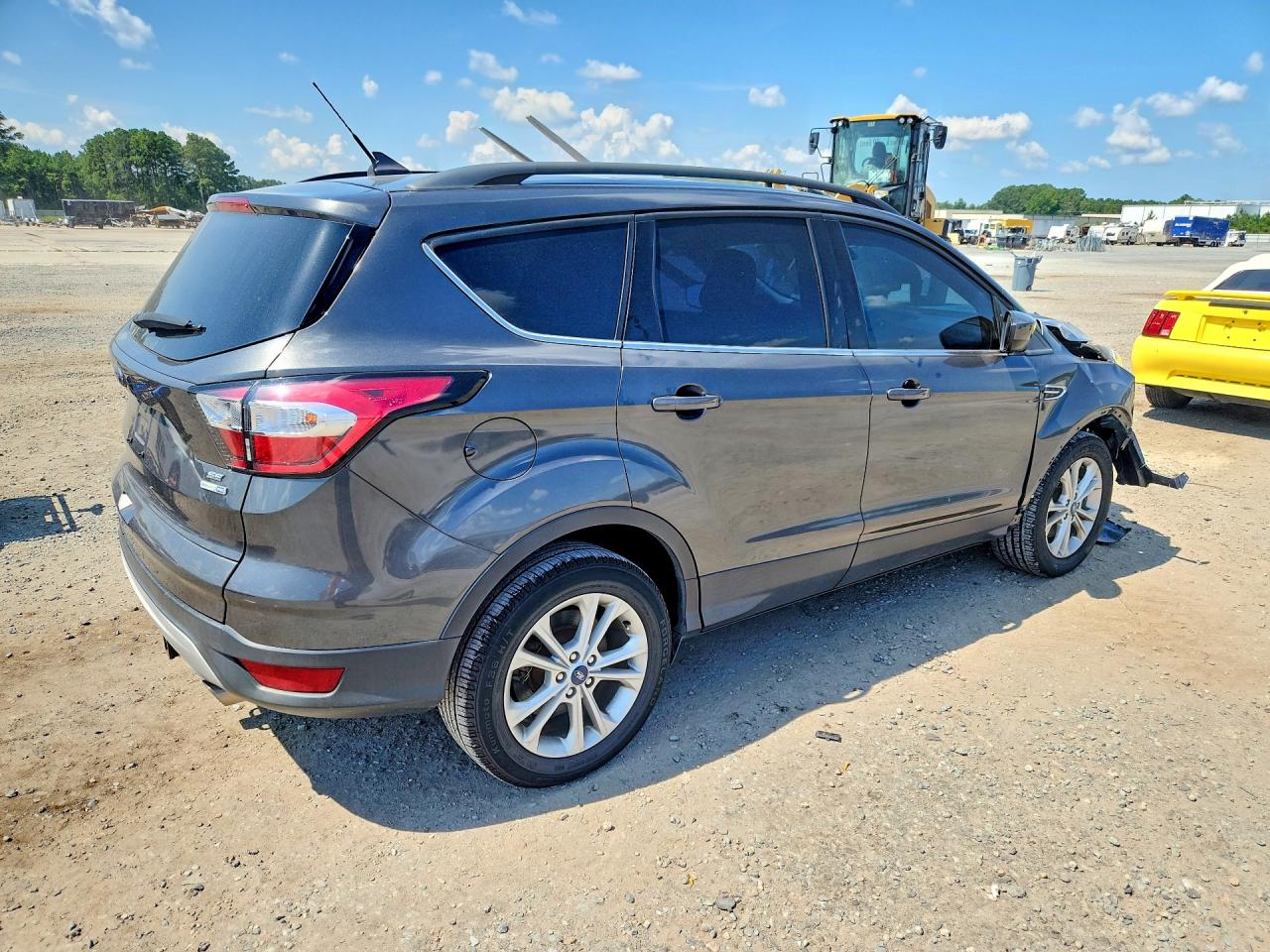 2018 Ford Escape Se Gray vin: 1FMCU9GD4JUC98394