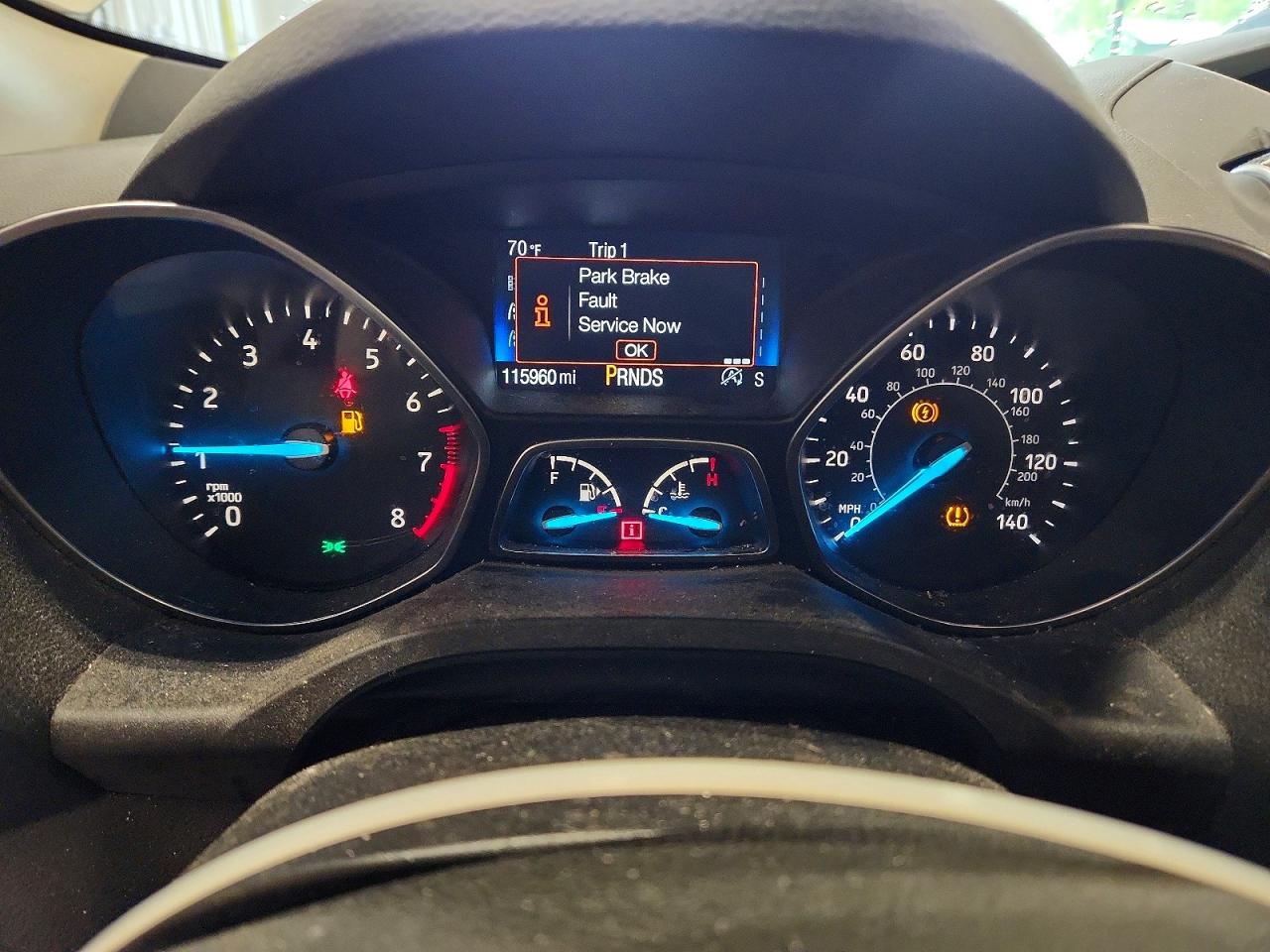 2018 Ford Escape Se Tan vin: 1FMCU9GD4JUD07207