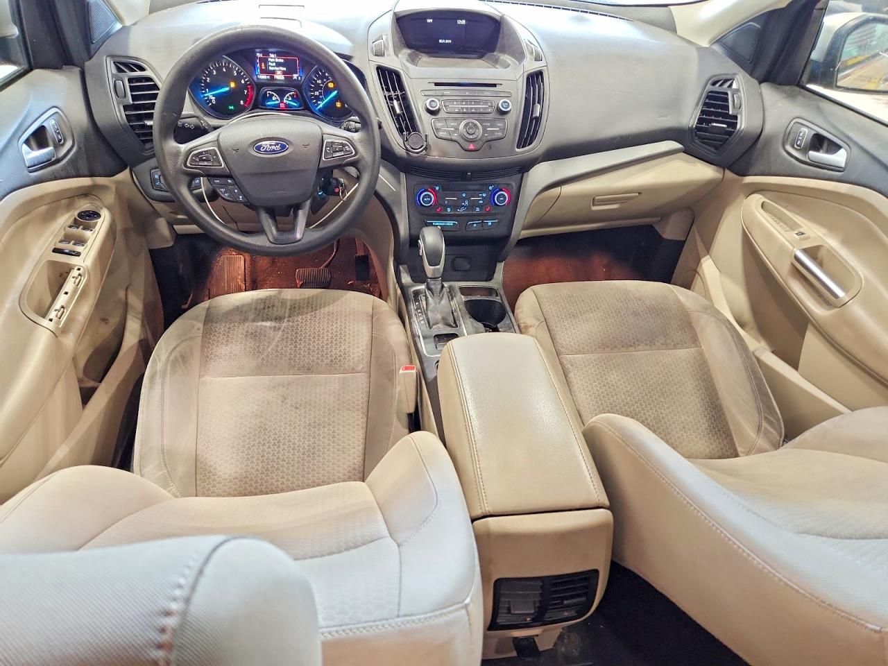 2018 Ford Escape Se Tan vin: 1FMCU9GD4JUD07207