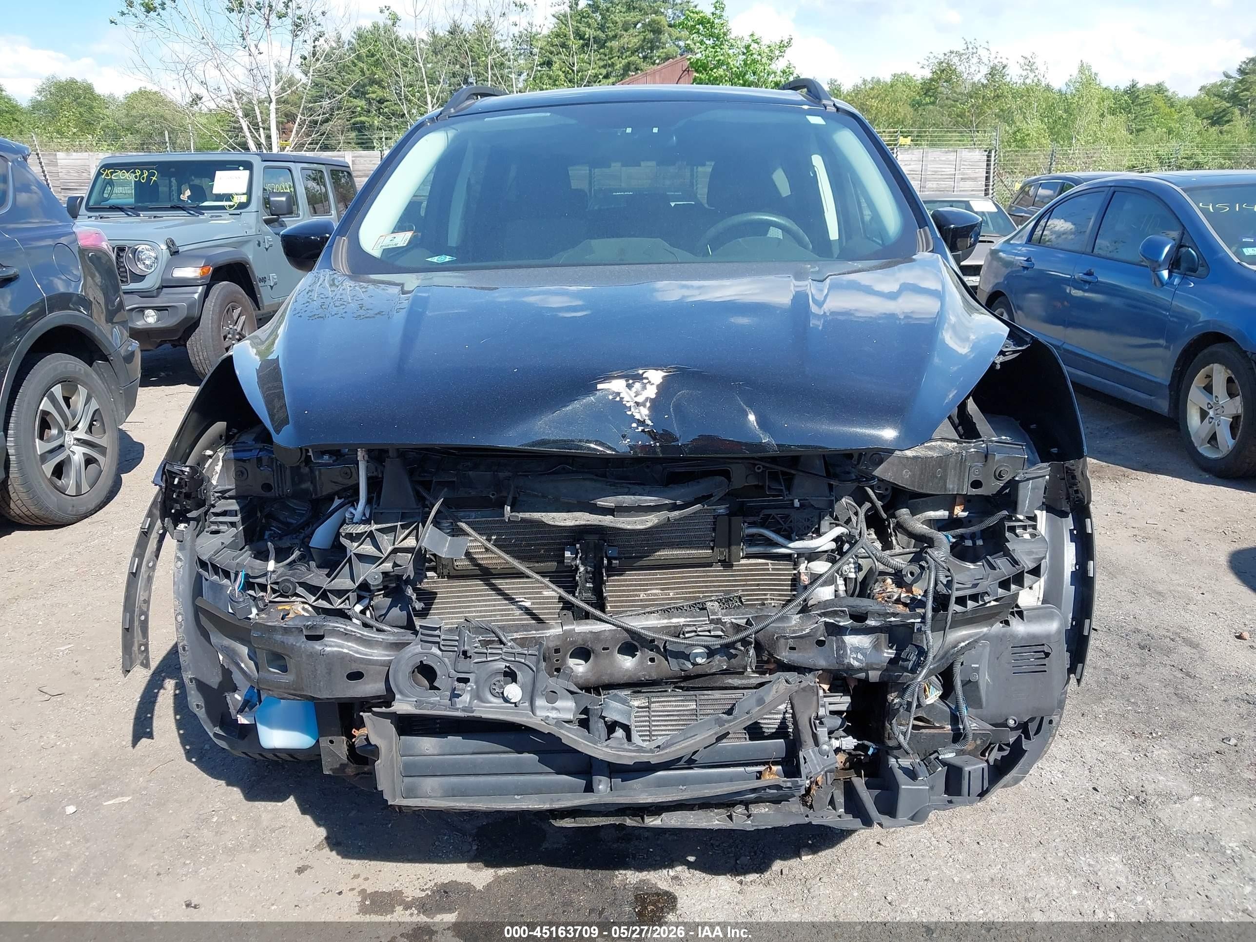 2018 Ford Escape Se Черный vin: 1FMCU9GD4JUD11712