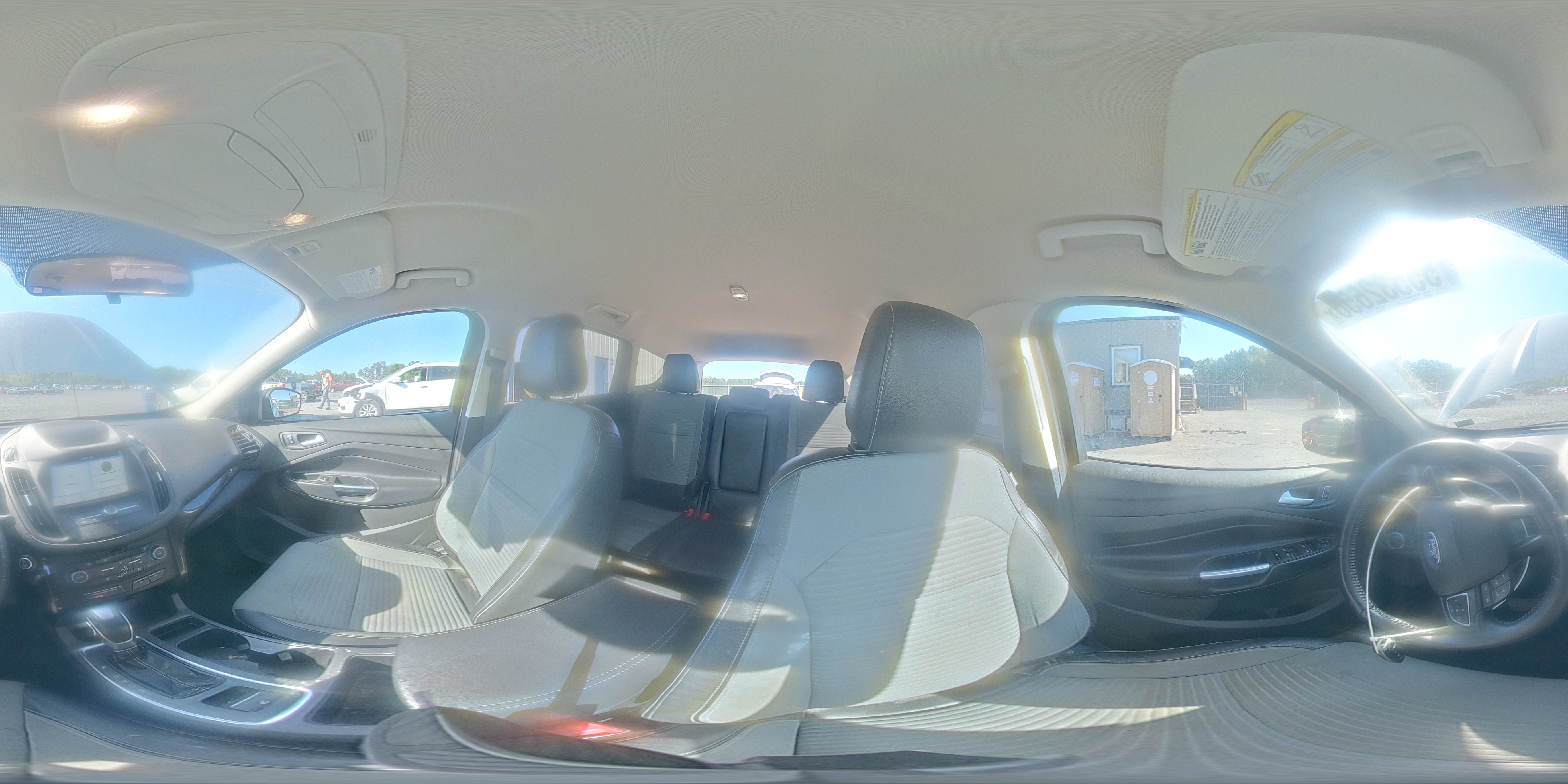 2019 Ford Escape Se Silver vin: 1FMCU9GD4KUA80750