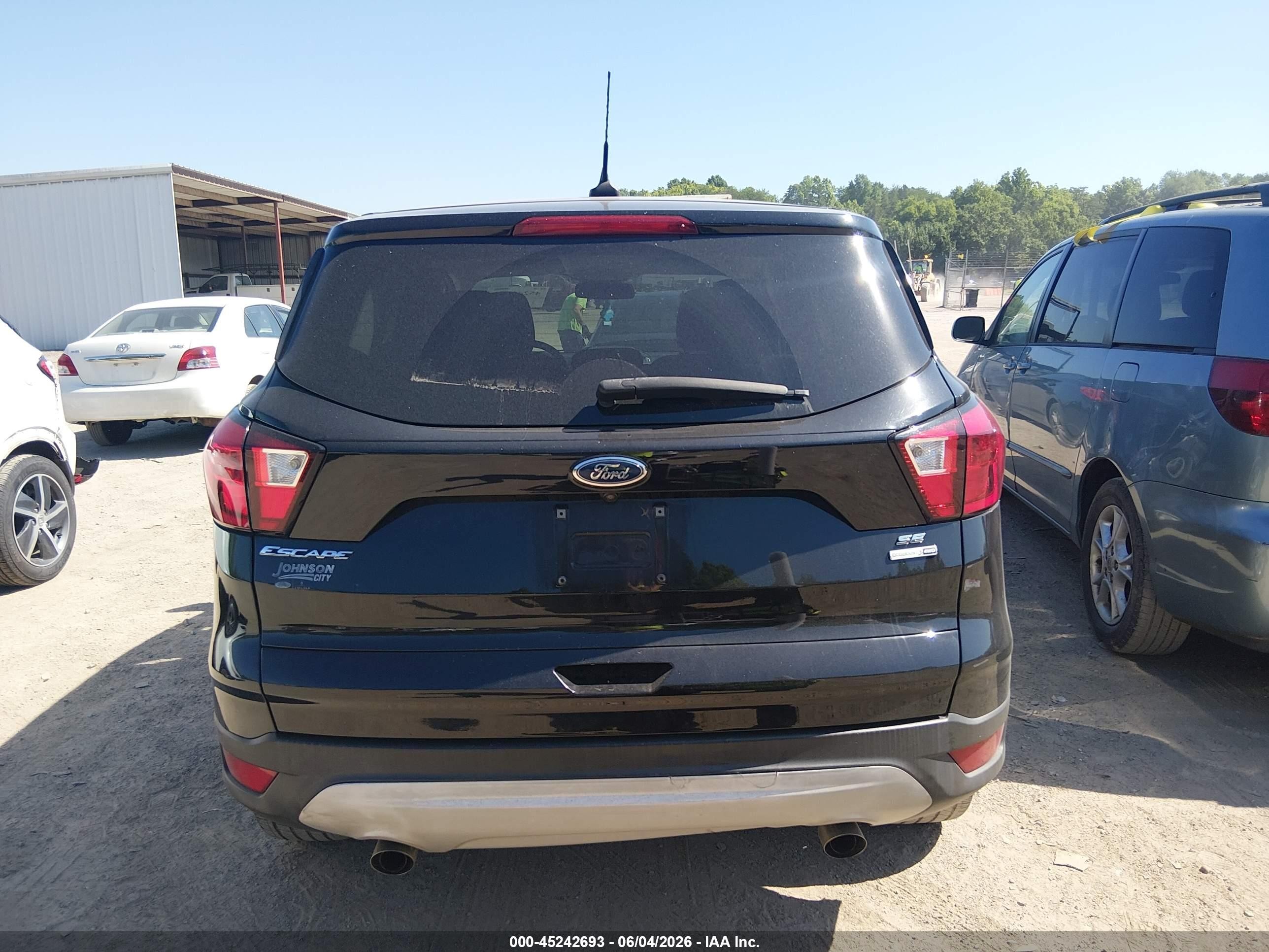 2019 Ford Escape Se Black vin: 1FMCU9GD4KUB24066