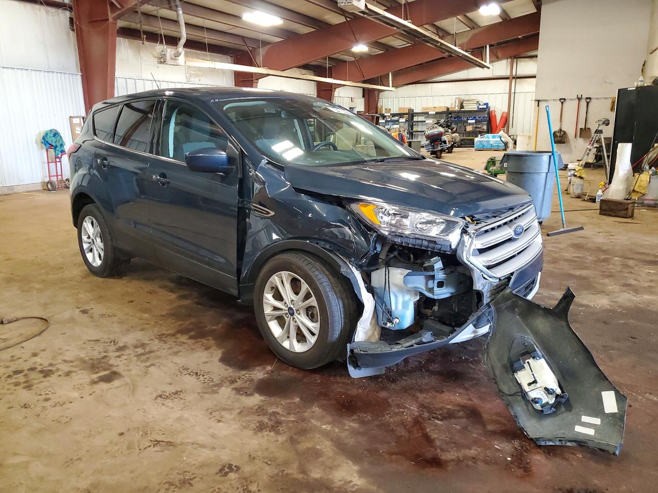 2019 Ford Escape Se Blue vin: 1FMCU9GD4KUC01387