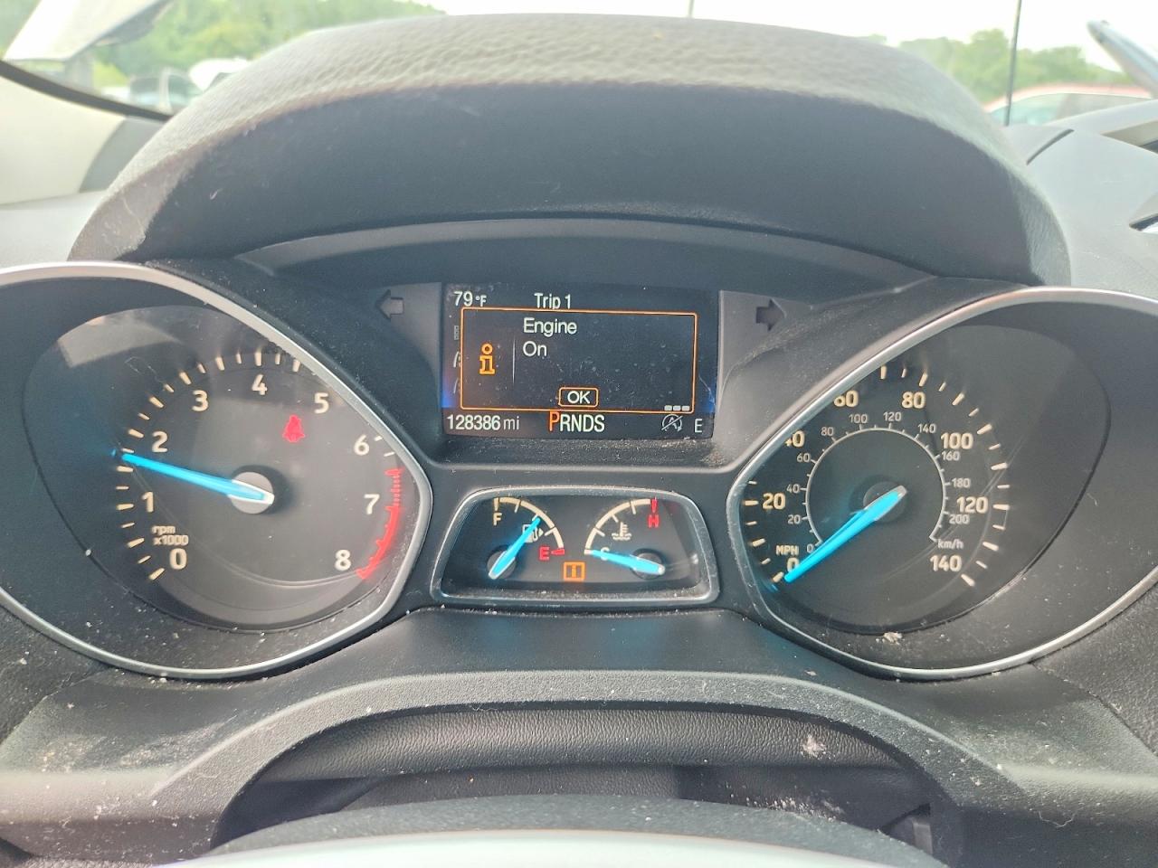 2017 Ford Escape Se Gray vin: 1FMCU9GD5HUD14077